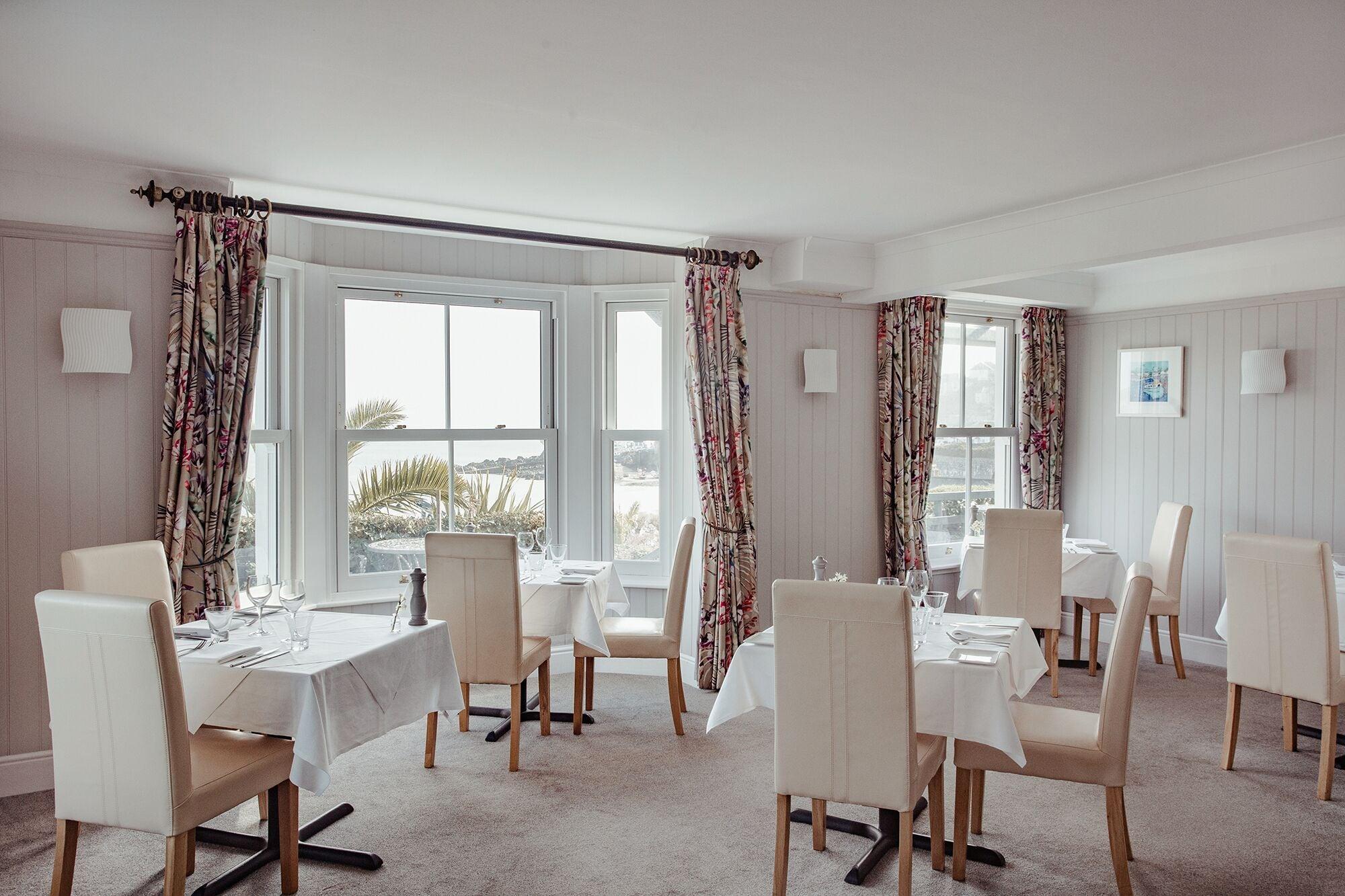 Restaurant The Bay Hotel