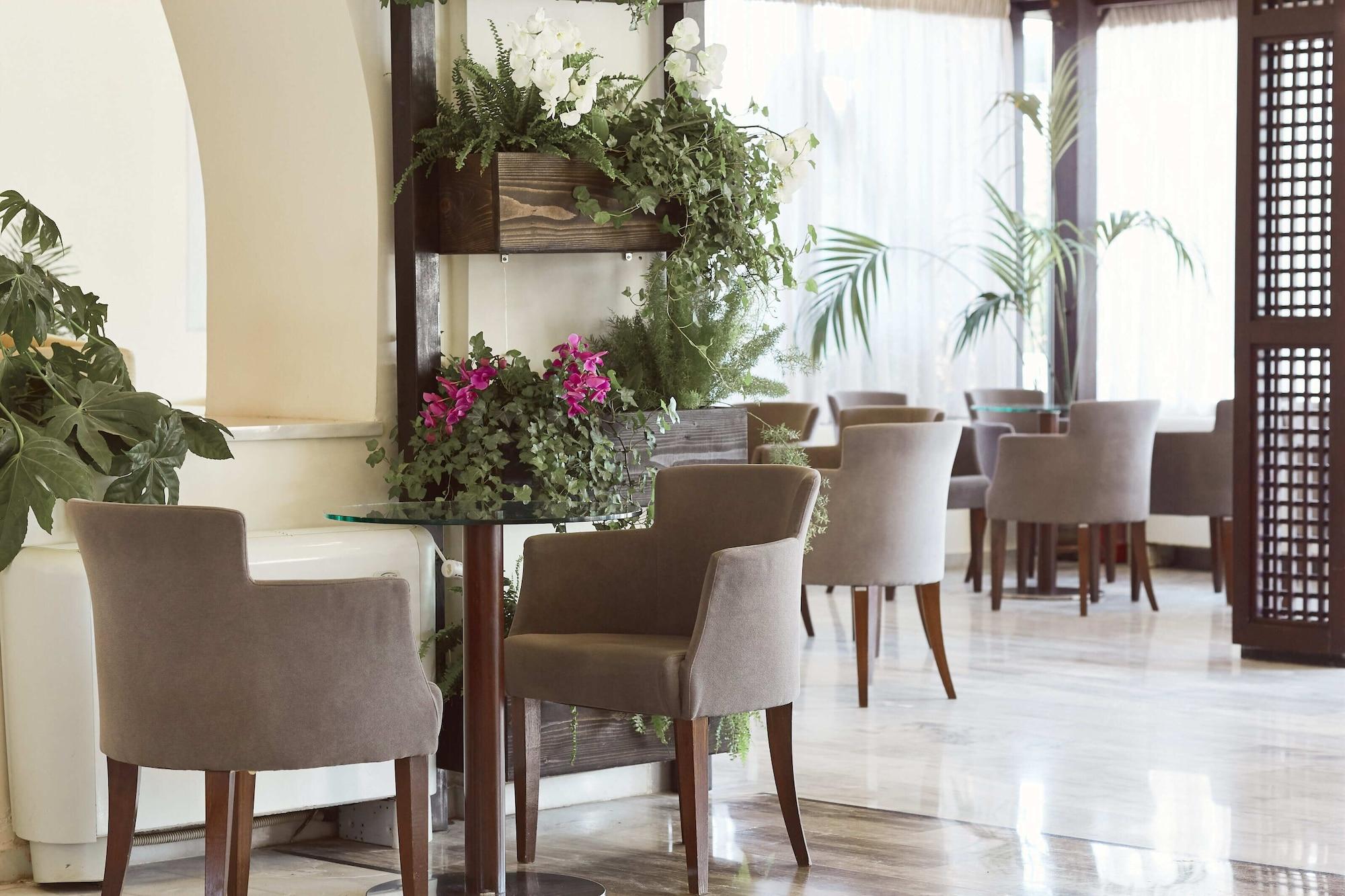 Vista Lobby Giannoulis – Santa Marina Beach