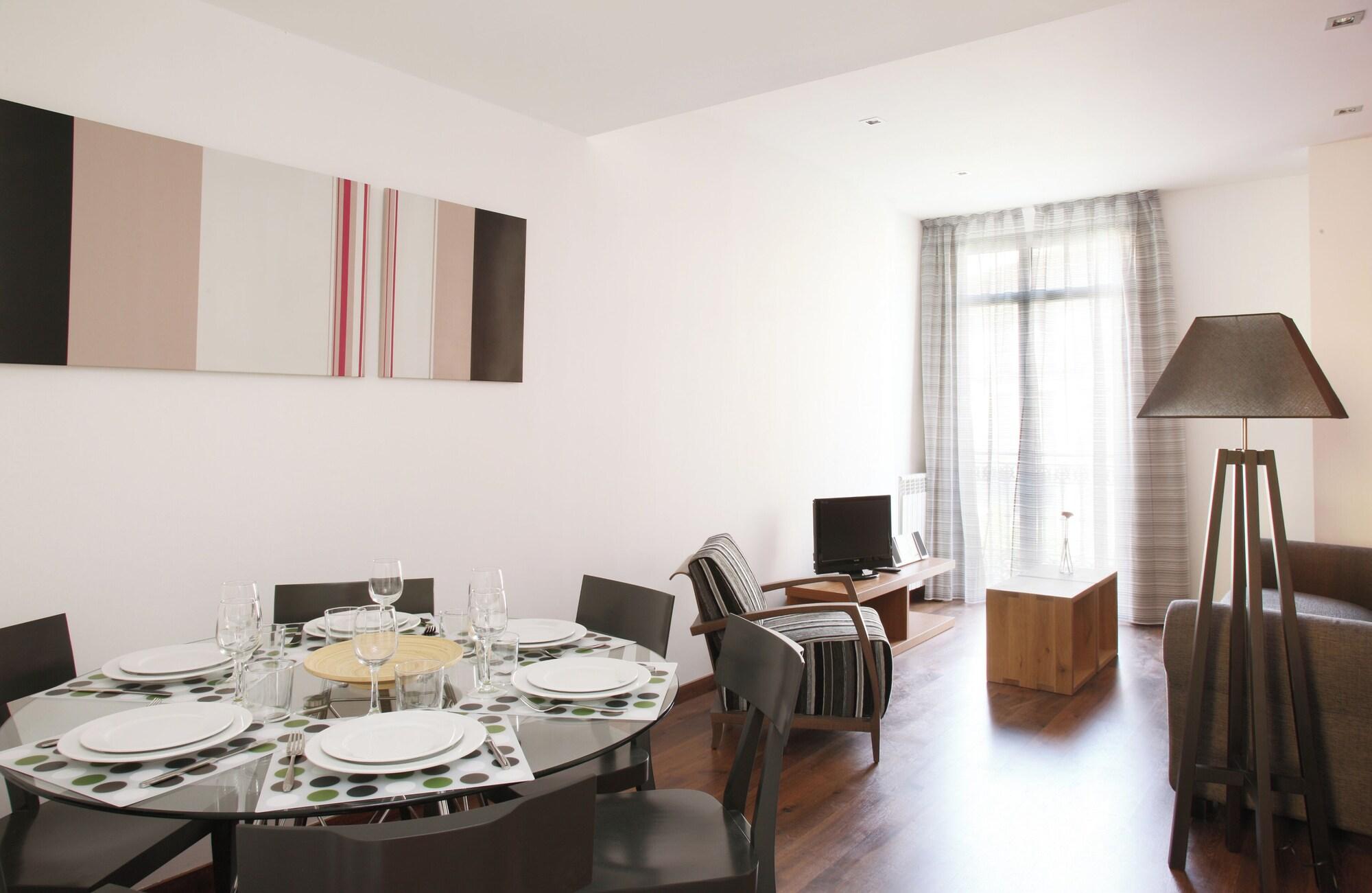 Varios MH Apartments Suites