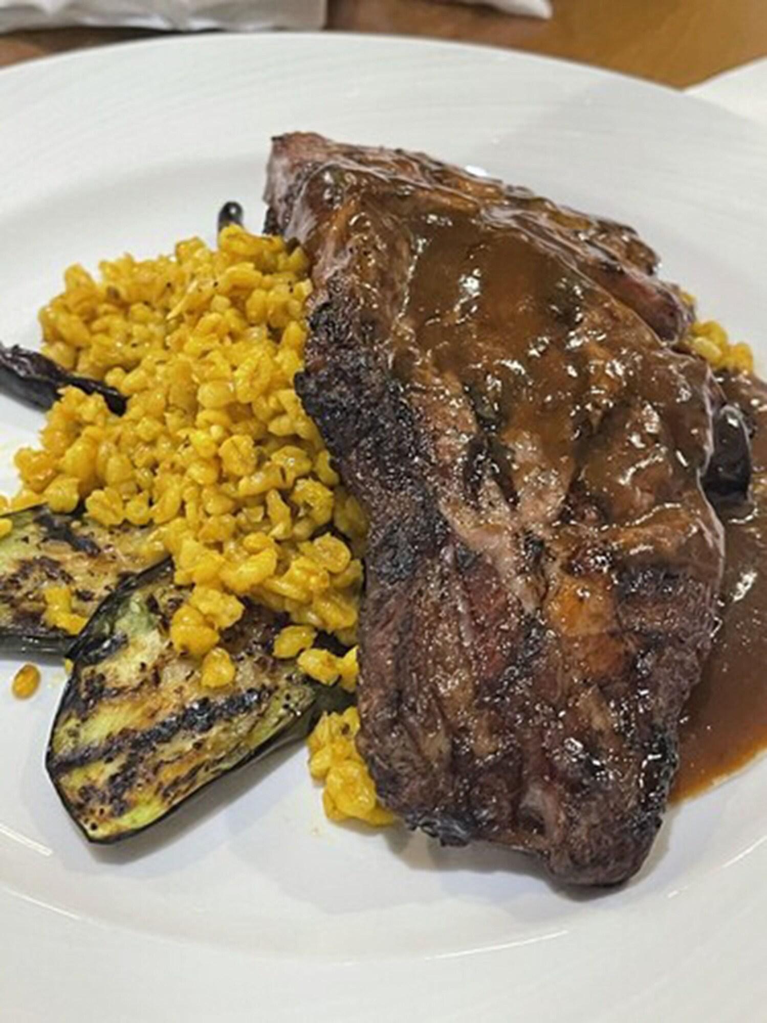 Restaurant Days Inn Guam-Tamuning