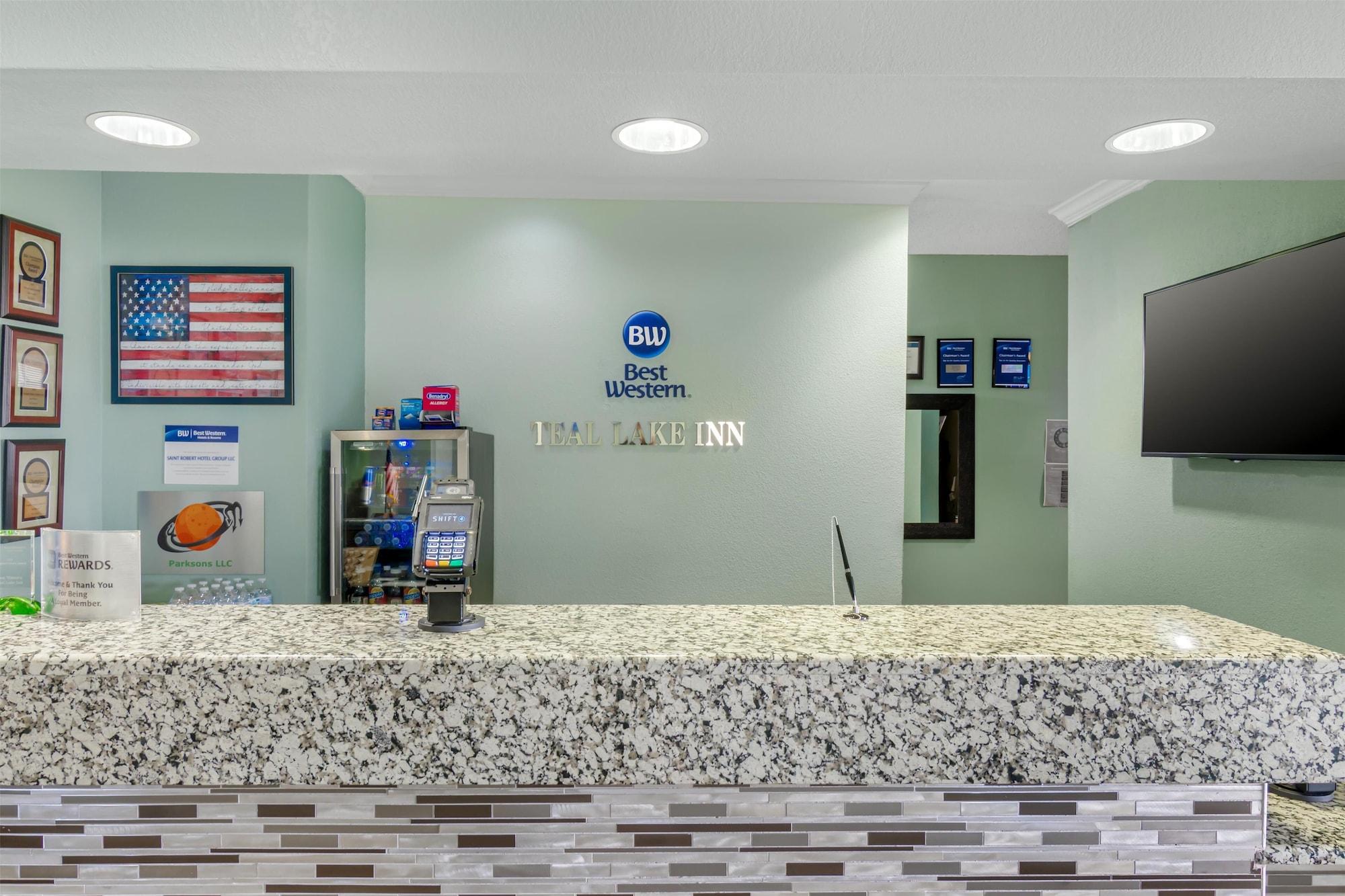 Vista Lobby Best Western Teal Lake Inn