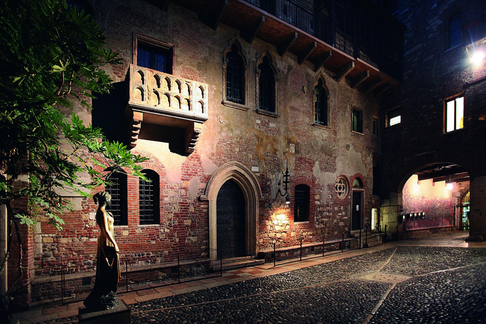 Vista Lobby Relais Balcone di Giulietta