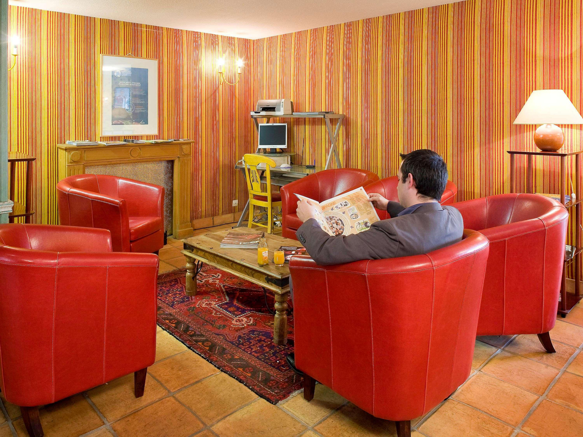 Vista Lobby ibis Styles Saint Etienne Gare Châteaucreux