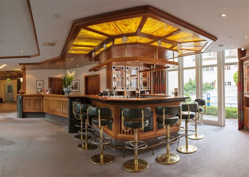 Bar/Salón Hotel Alma Am Anger