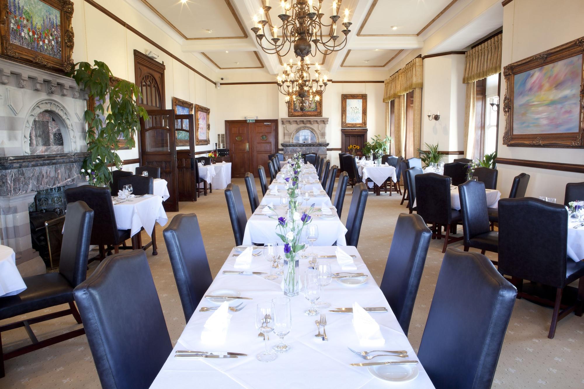 Restaurant Camelot Castle Hotel