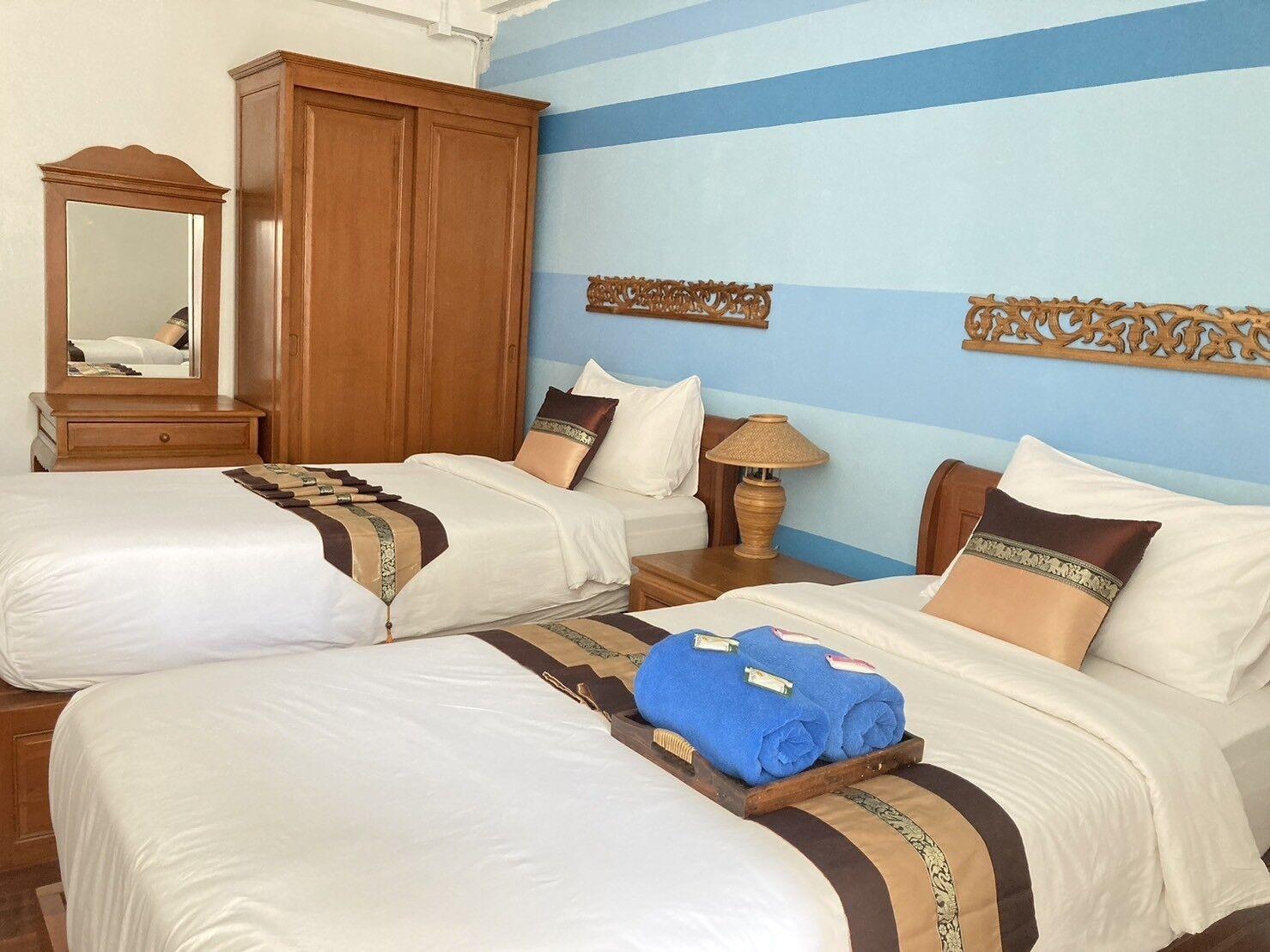 Varios Wiriya House