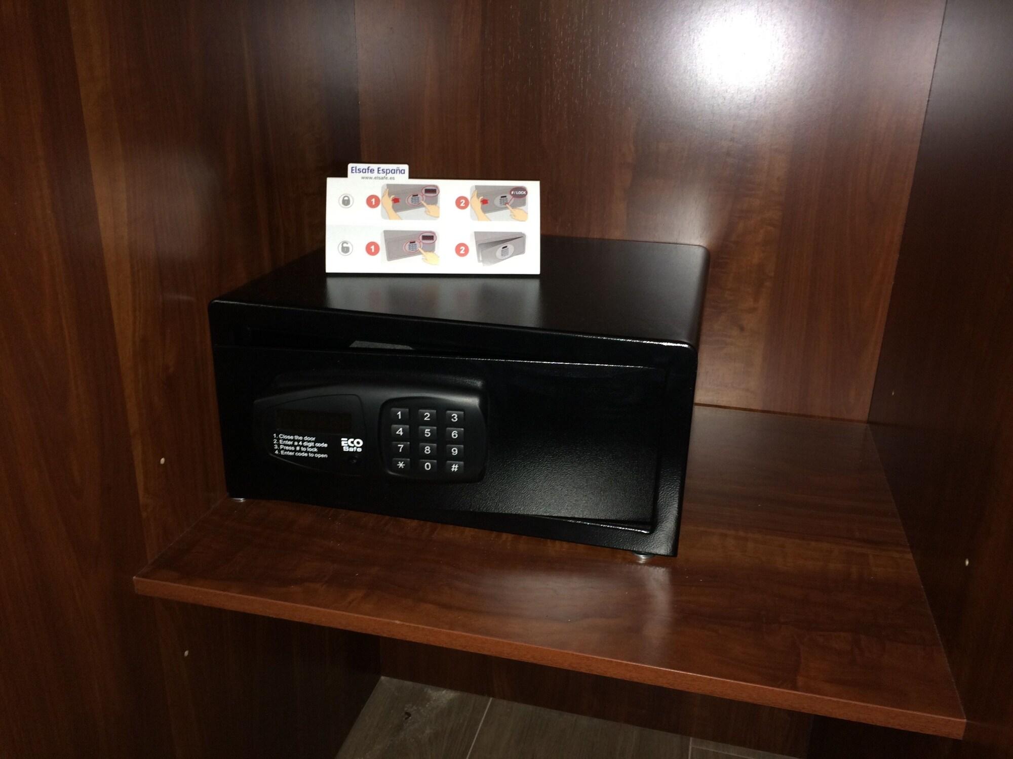 Set de Habitación Hostal Larios