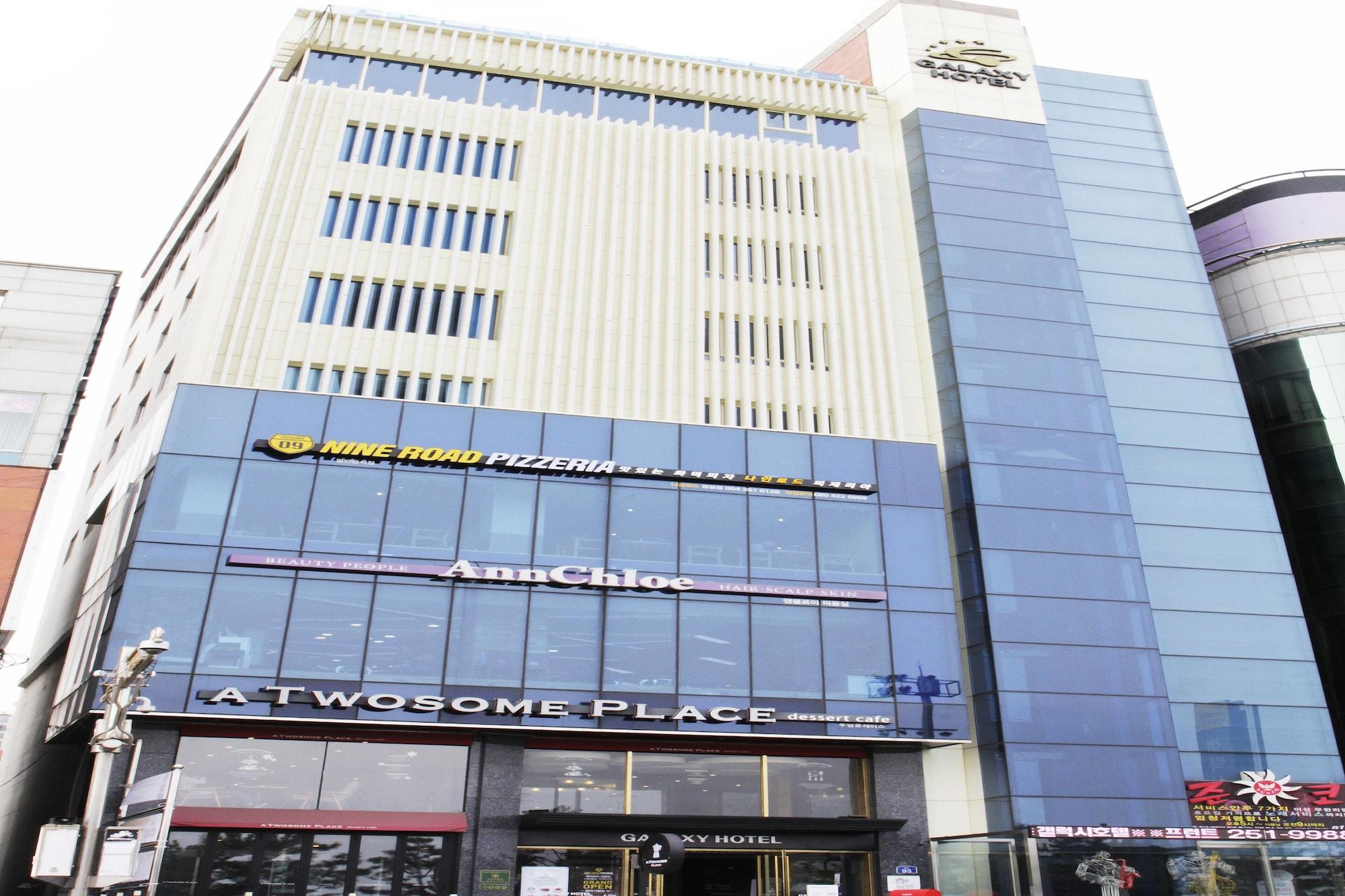 Vista Exterior Galaxy Hotel