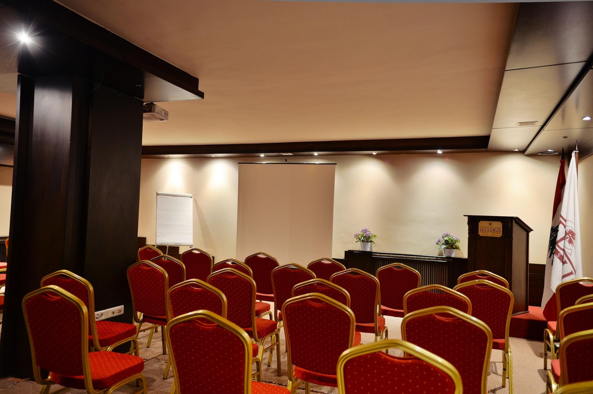 Sala de Reuniones Le Cedrus Hotel