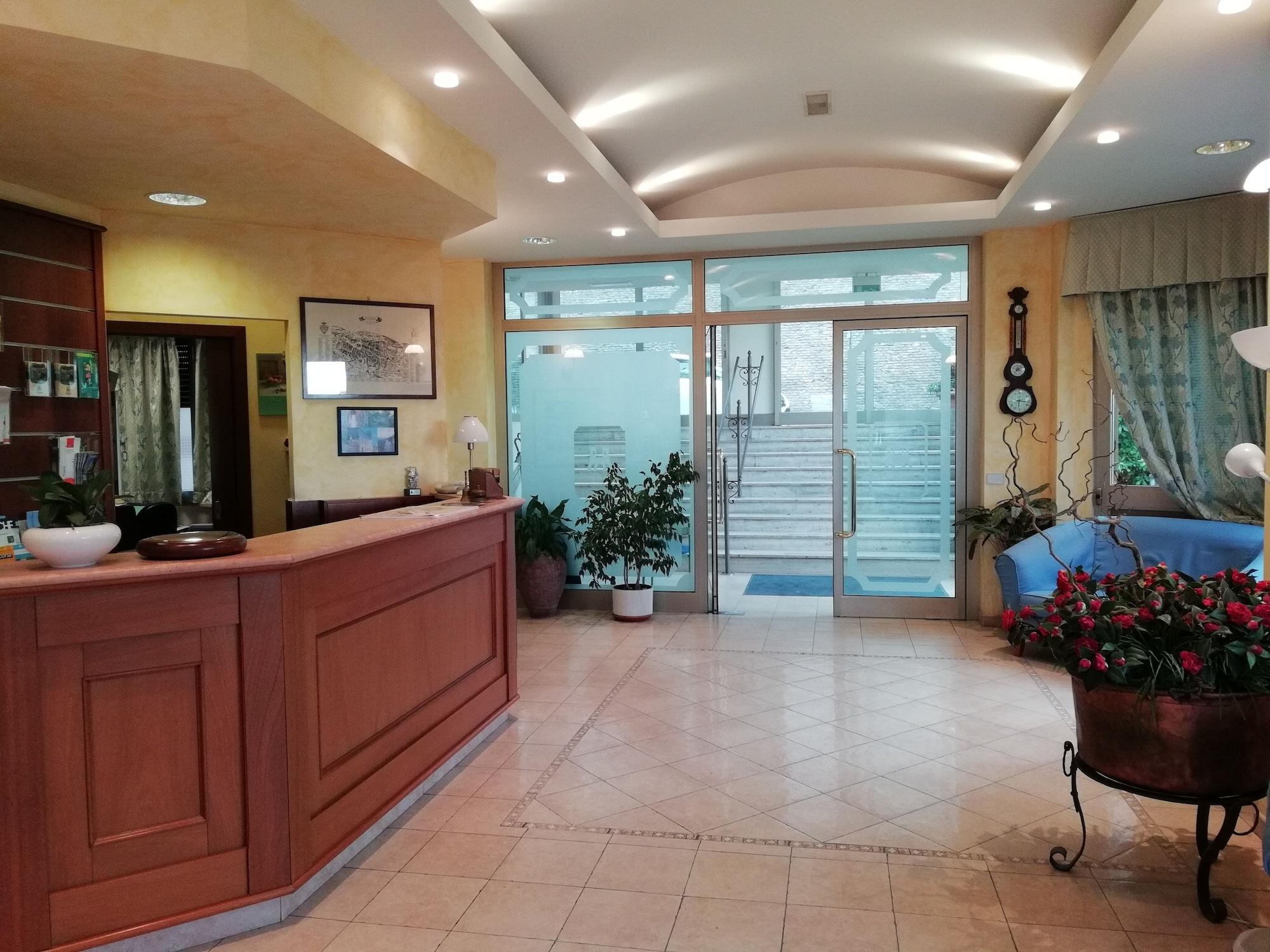 Vista Lobby Hotel La Fonte