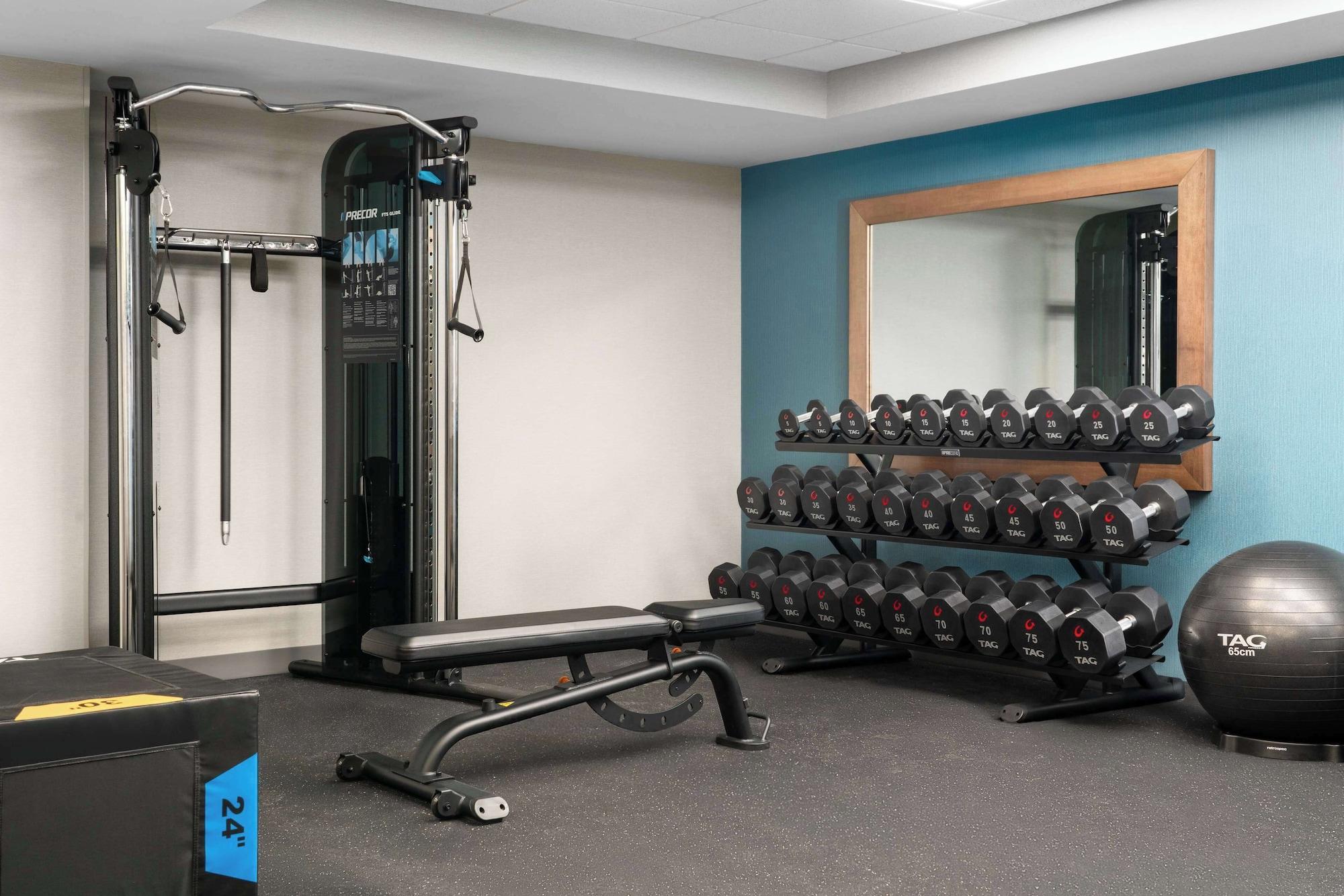 Gimnasio Hampton Inn Sturbridge
