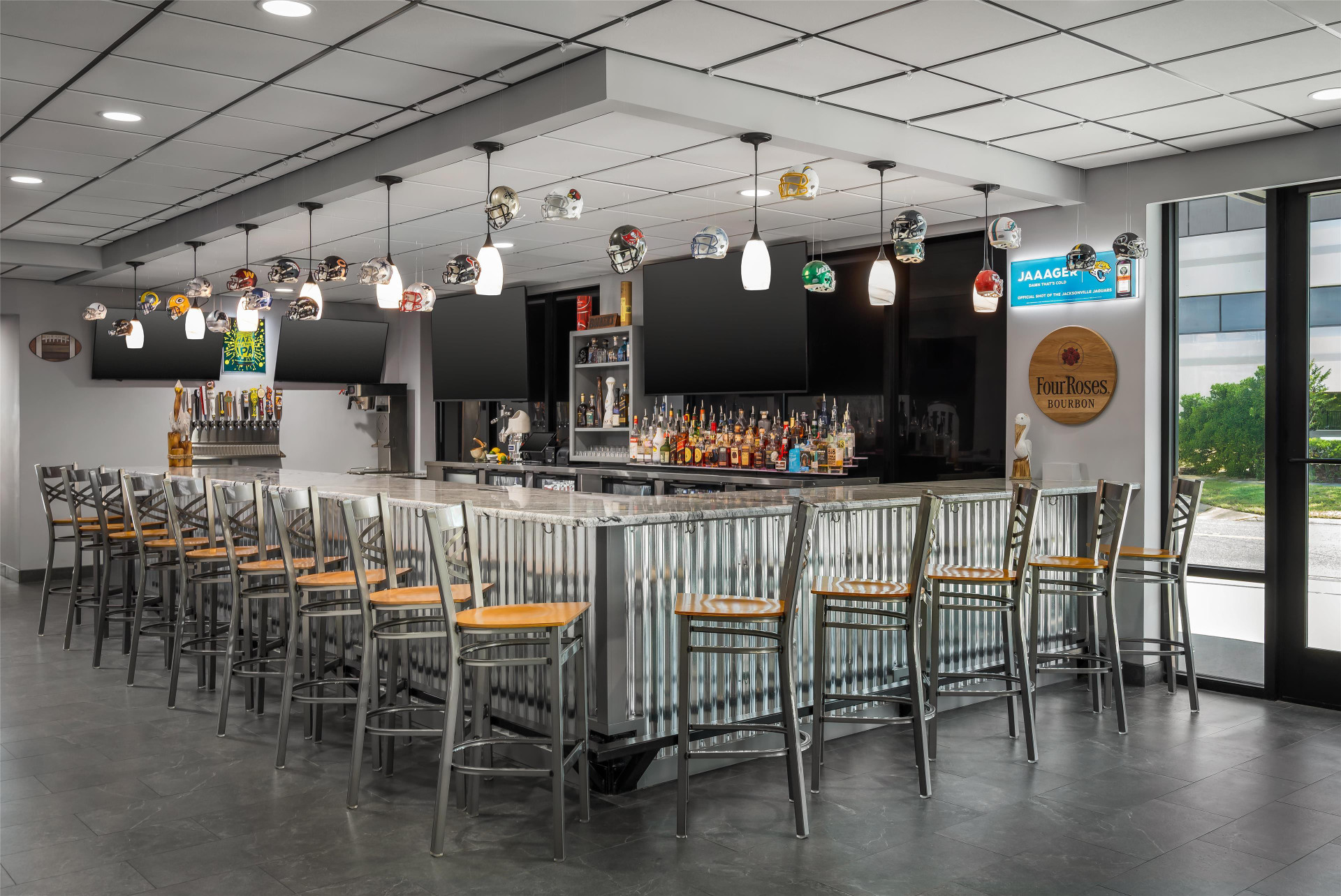 Bar/Salón Home2 Suites By Hilton Jacksonville Downtown