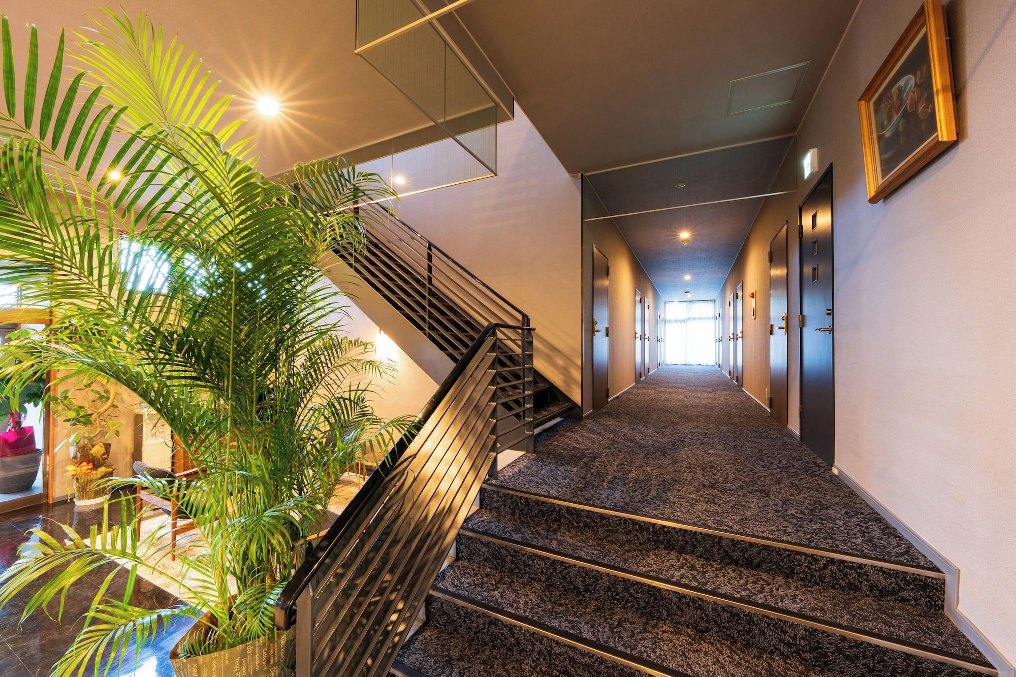 Vista Lobby SPACEPORT HOTEL OITA