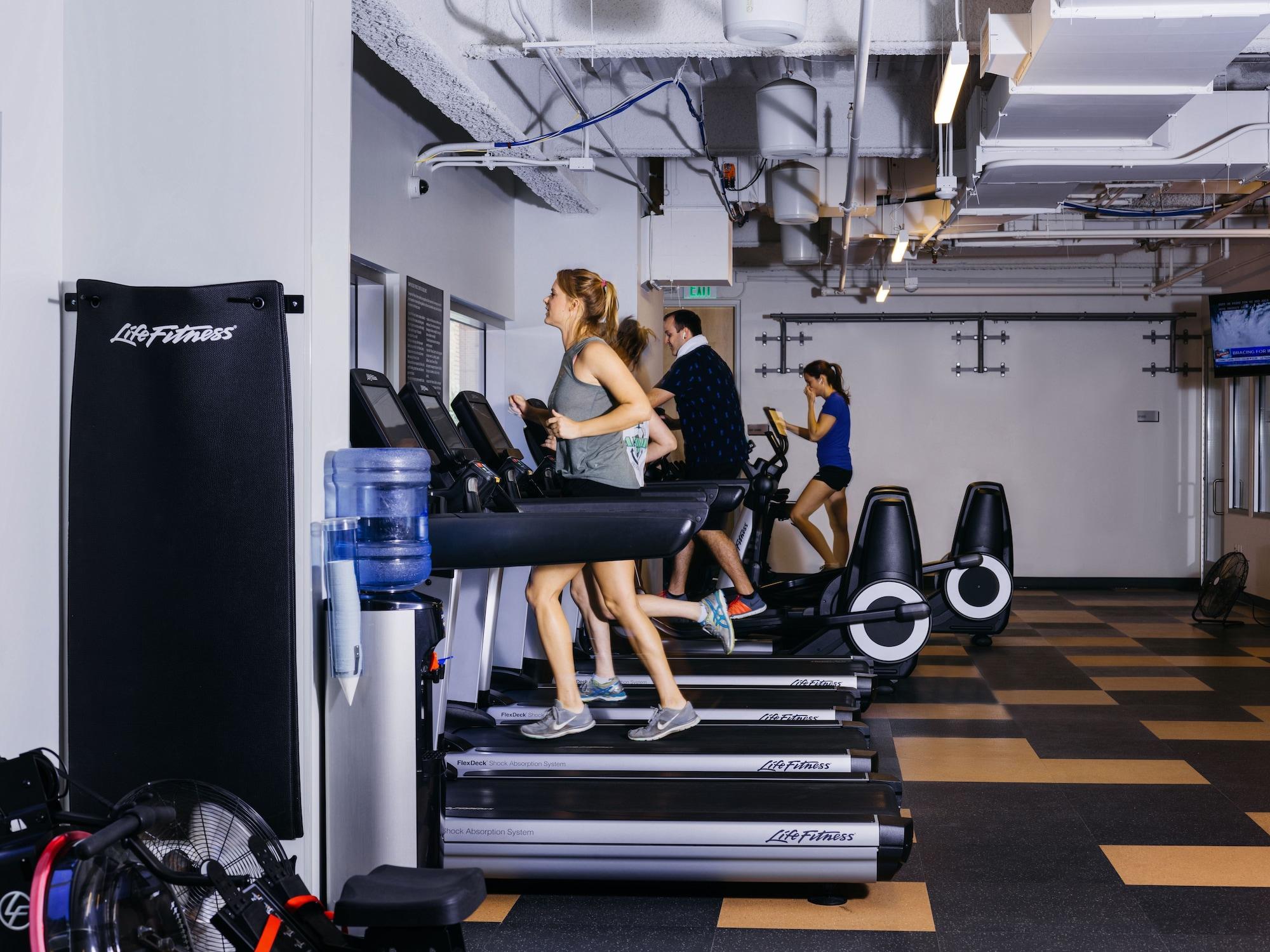 Gimnasio The Maven Hotel at Dairy Block