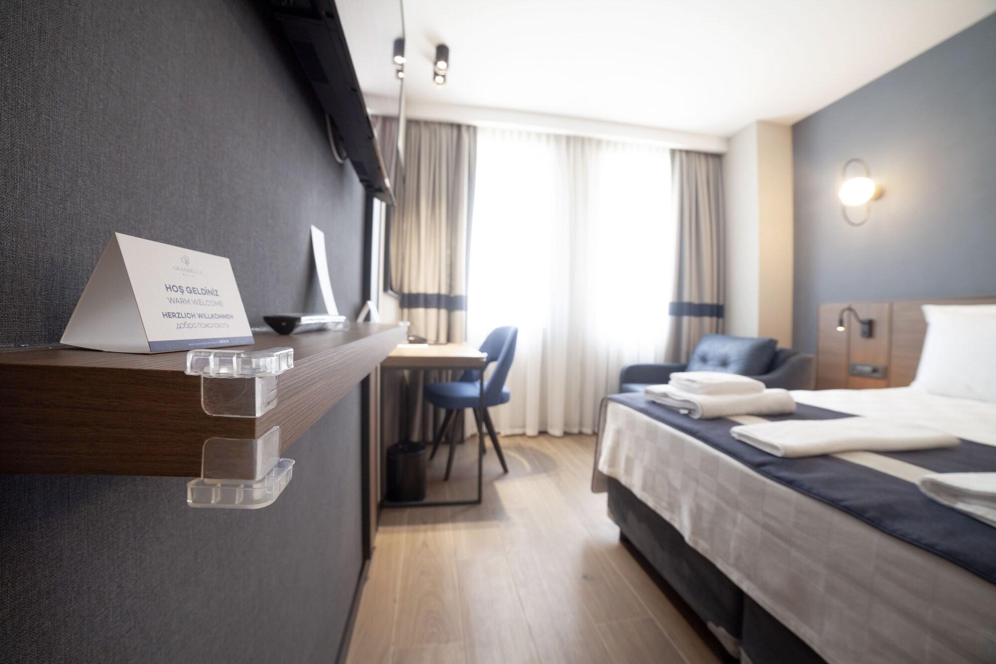 Set de Habitación Granbella Hotel