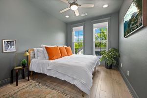 Alquiler Vacacional - The Downtown Bentonville Bespoke Townhome