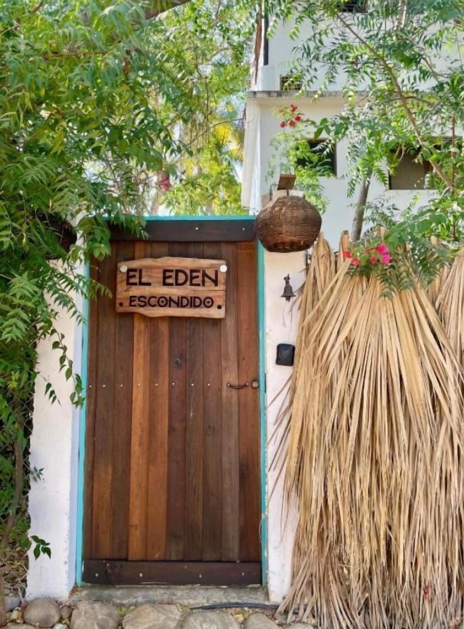 Vista Lobby El Eden Escondido