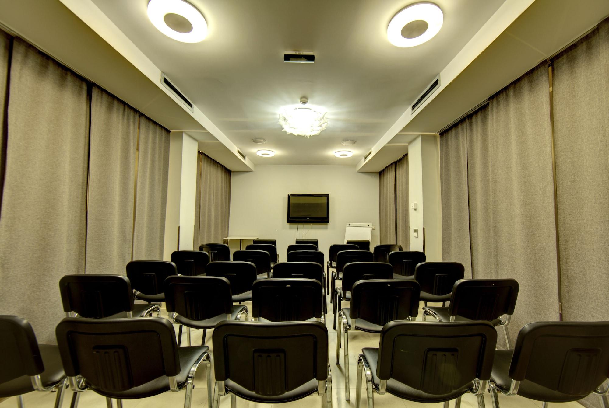 Sala de Reuniones Hotel Srbija Garden Ex Garni