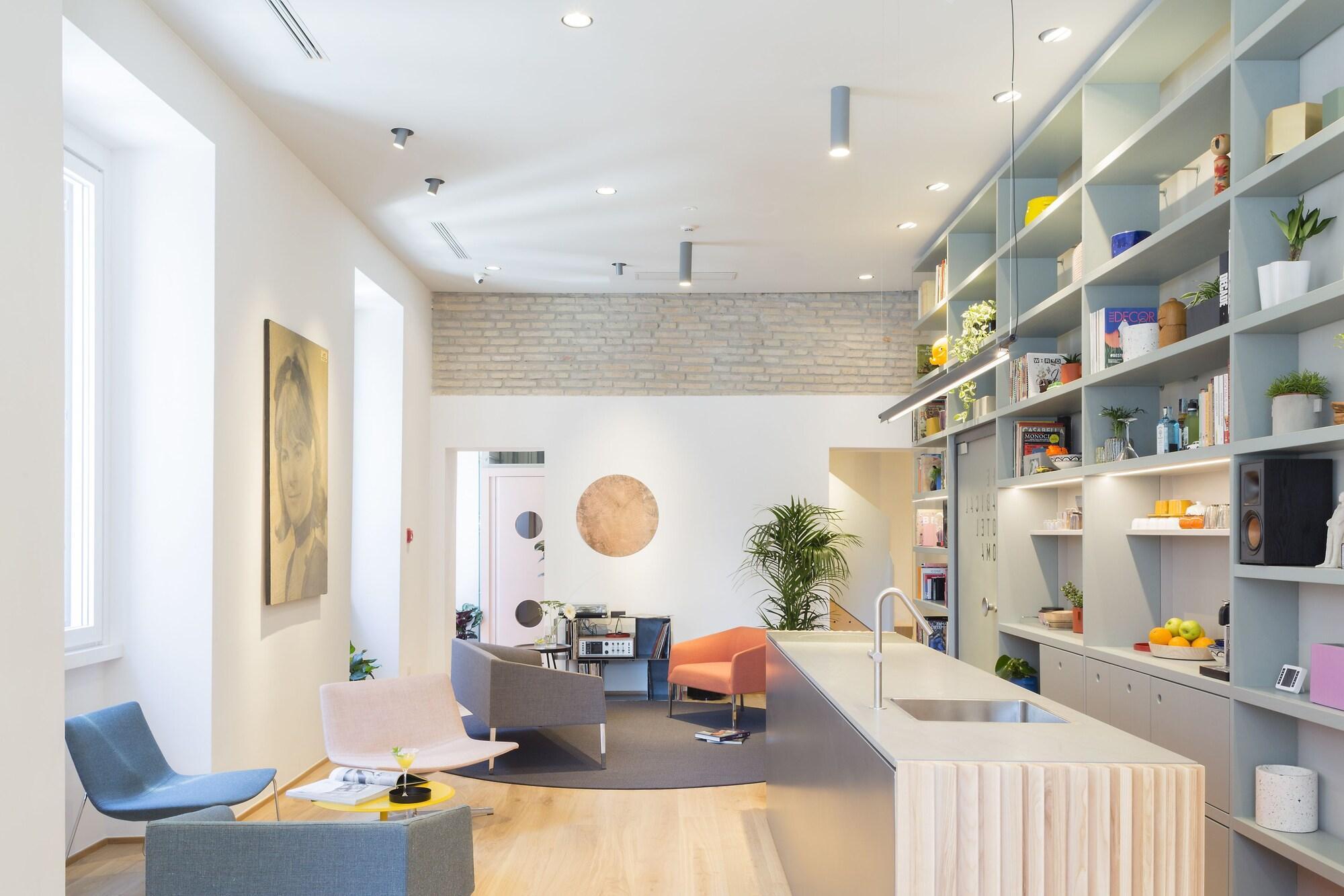 Vista Exterior The Radical Hotel