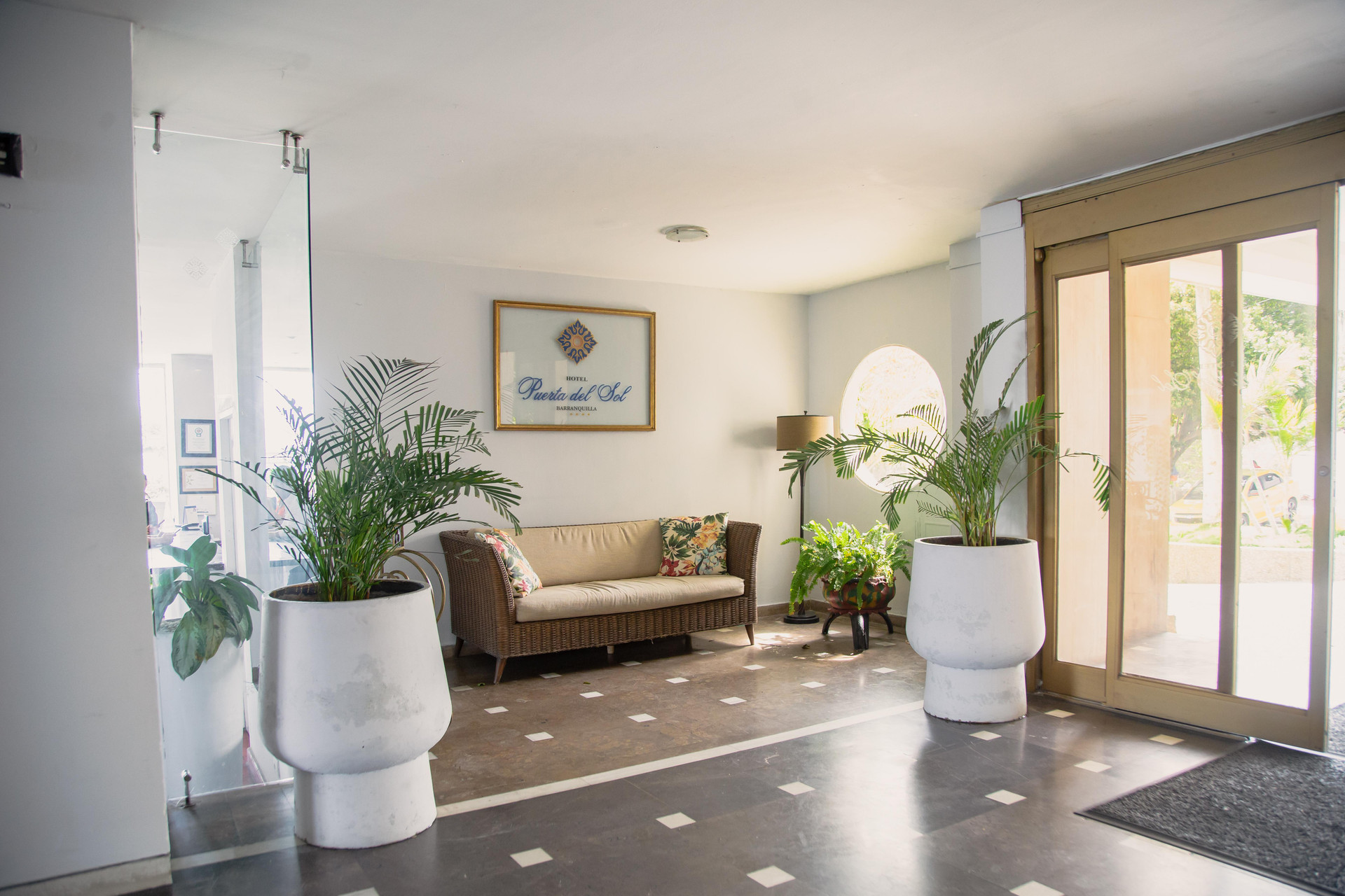 Vista Lobby Hotel Faranda Express Puerta Del Sol Barranquilla, A Member of Radisson Individuals