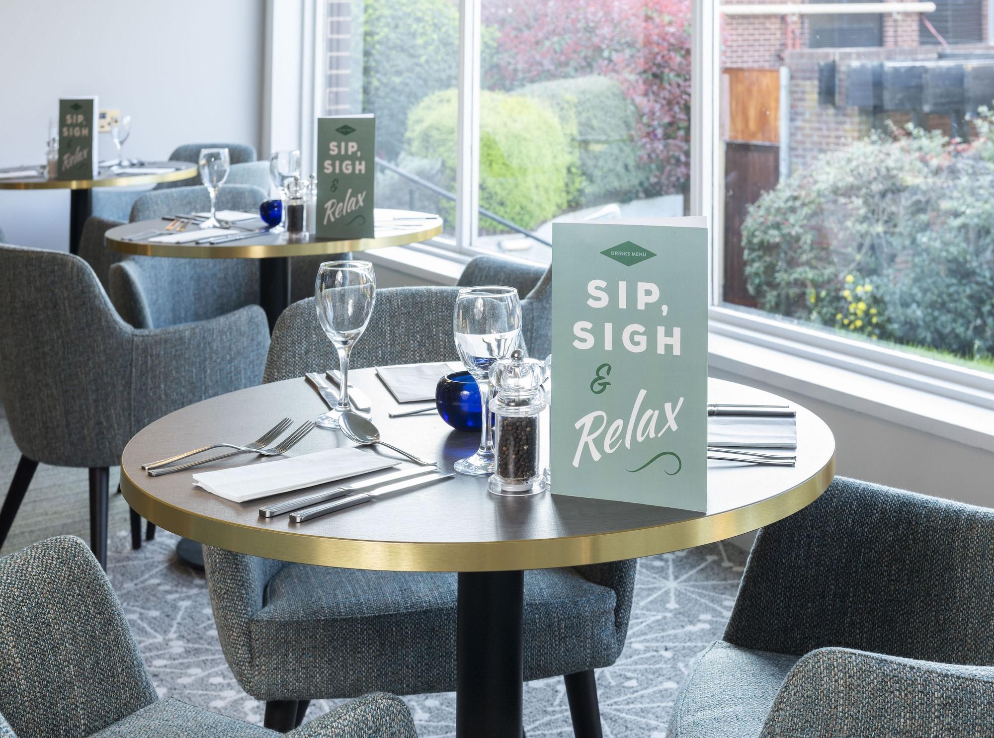 Restaurant Holiday Inn Birmingham M6 Jct7 by IHG