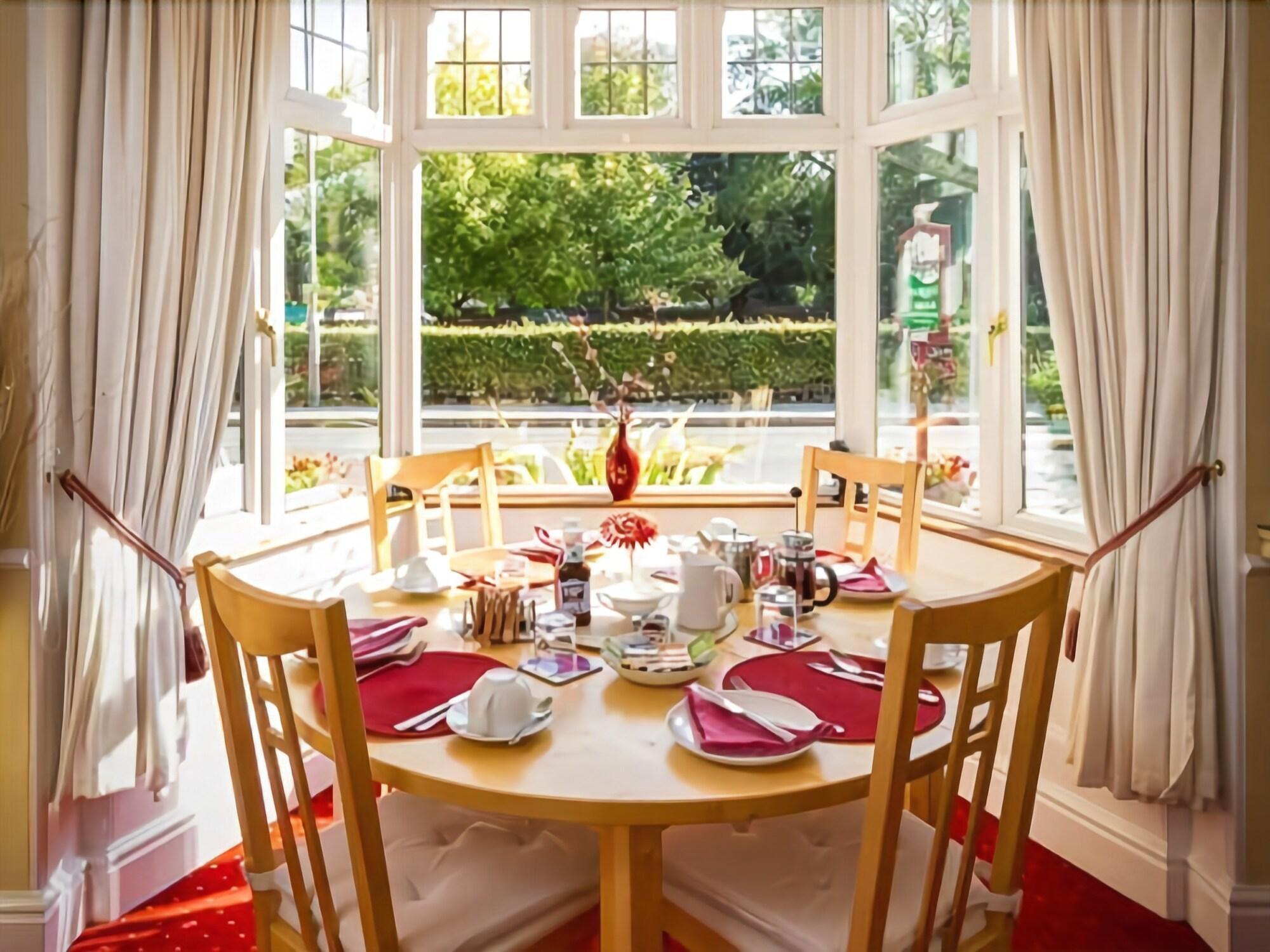 Restaurant Ashgrove House