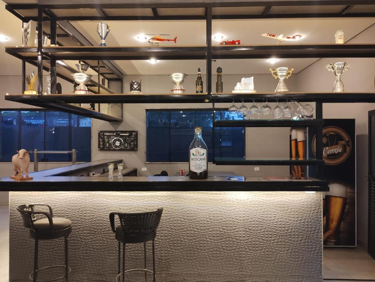 Bar/Salón Hotel Paddock