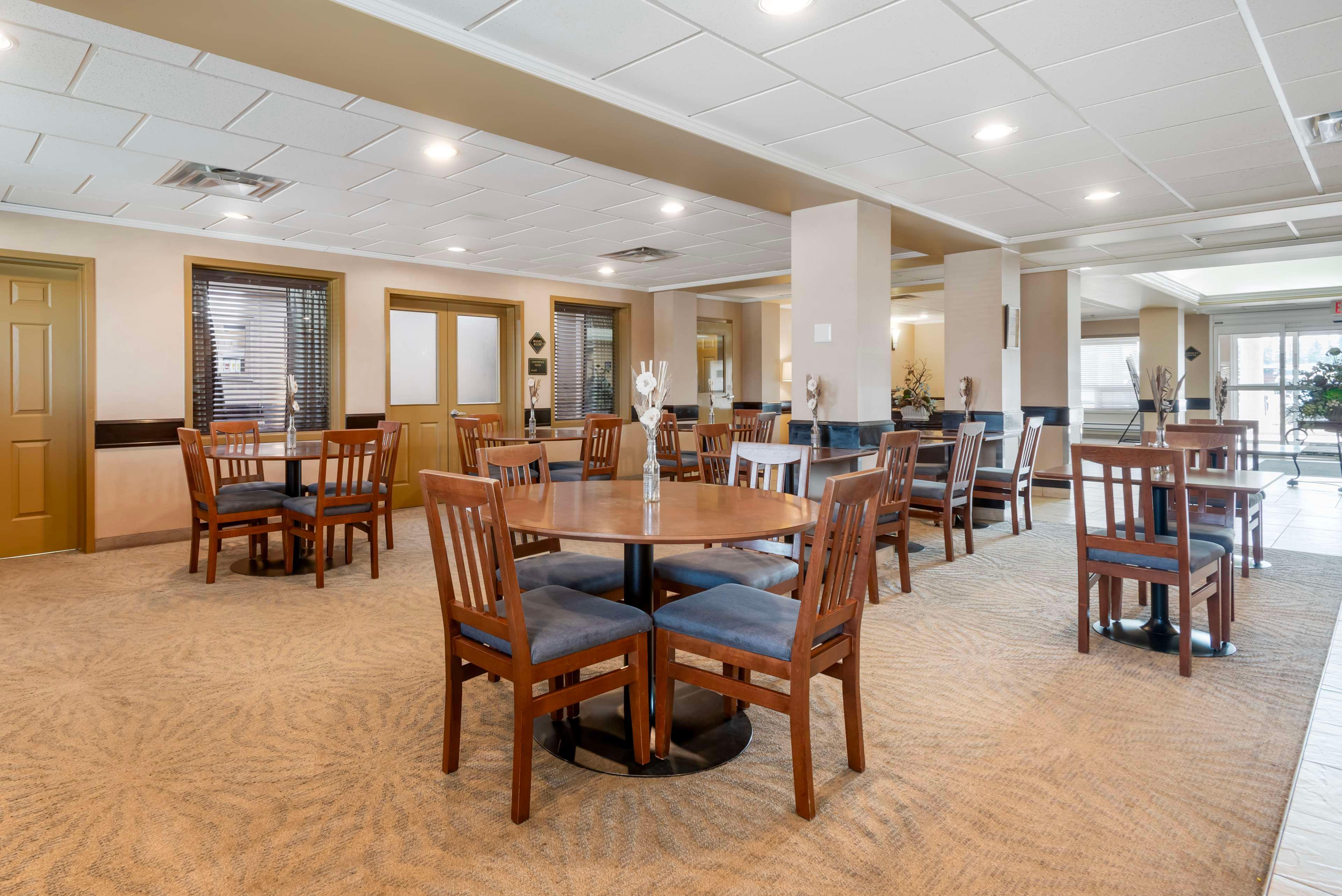 Restaurant Best Western Rocky Mountain House Inn & Suites