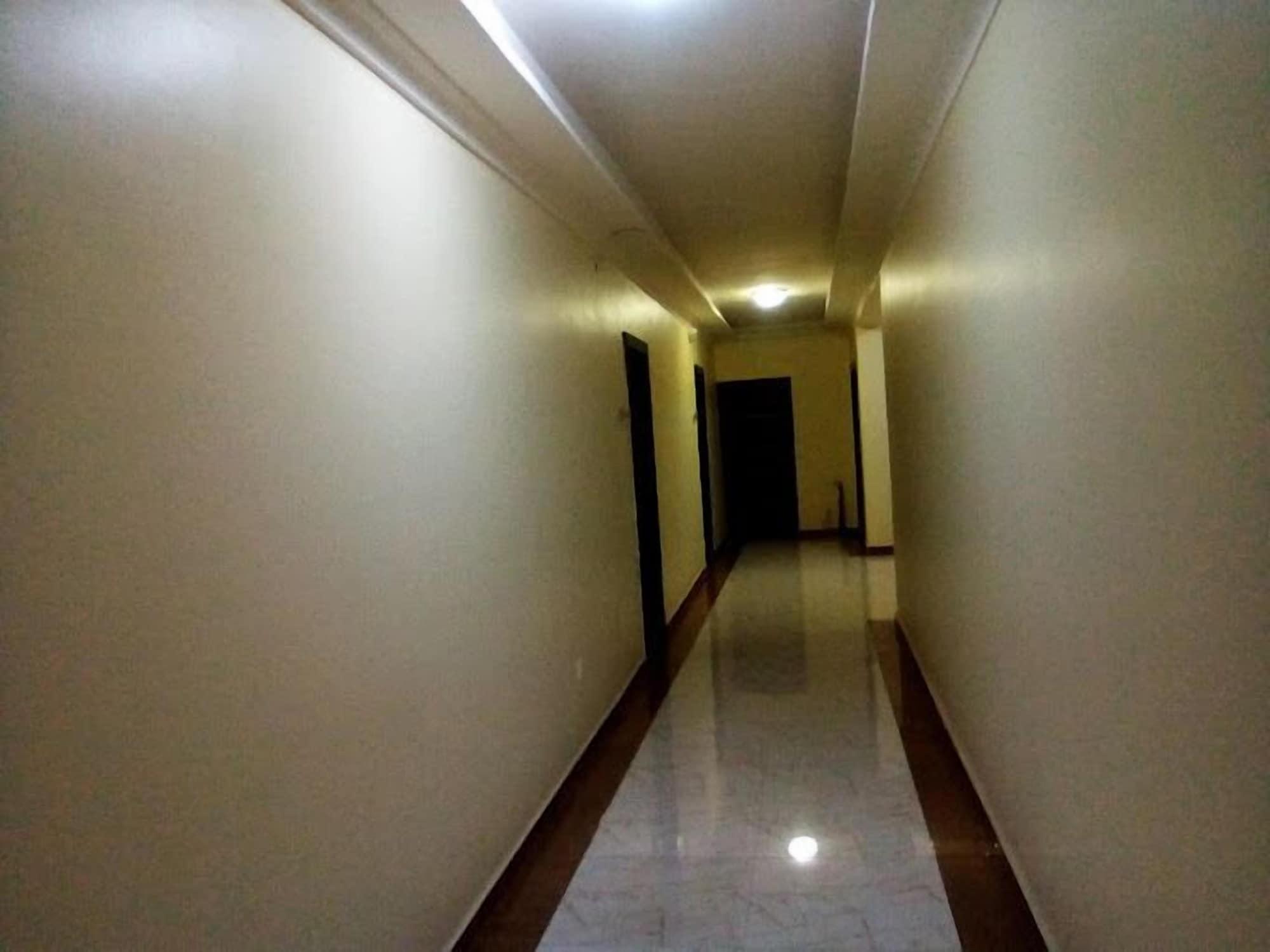 Vista Lobby Alice Suites