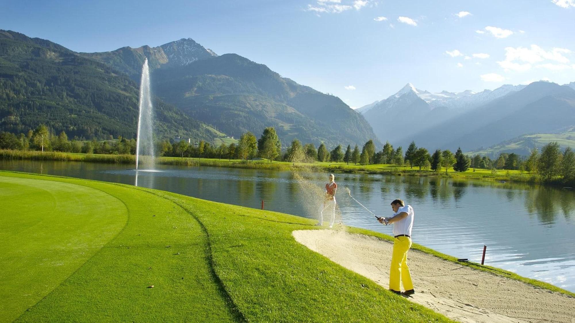 Campo de Golf Hotel Zur Burg