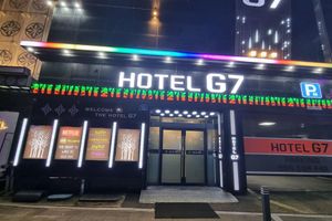 Alojamiento - Hotel G7