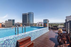 Alojamiento - Palladium Business Hotel