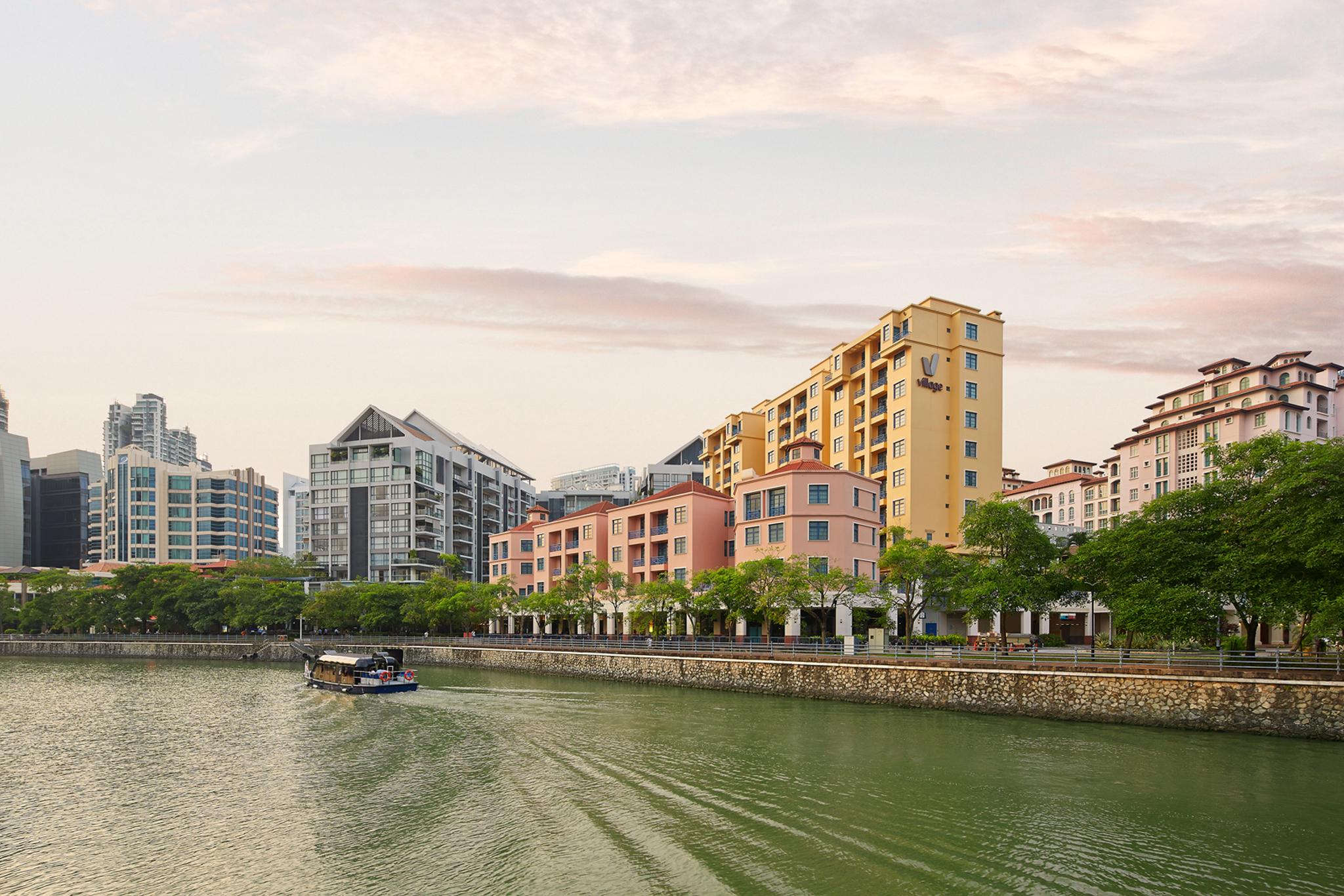 Vista Exterior Village Residence Robertson Quay
