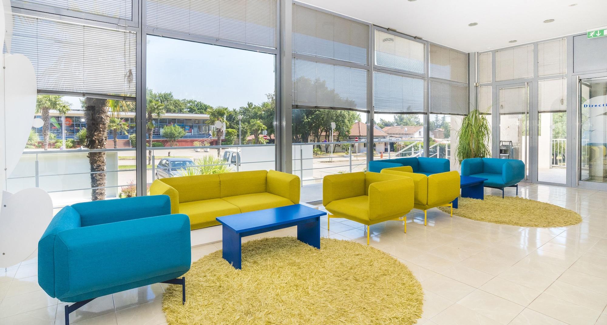 Vista Lobby Apartments Katoro Plava Laguna