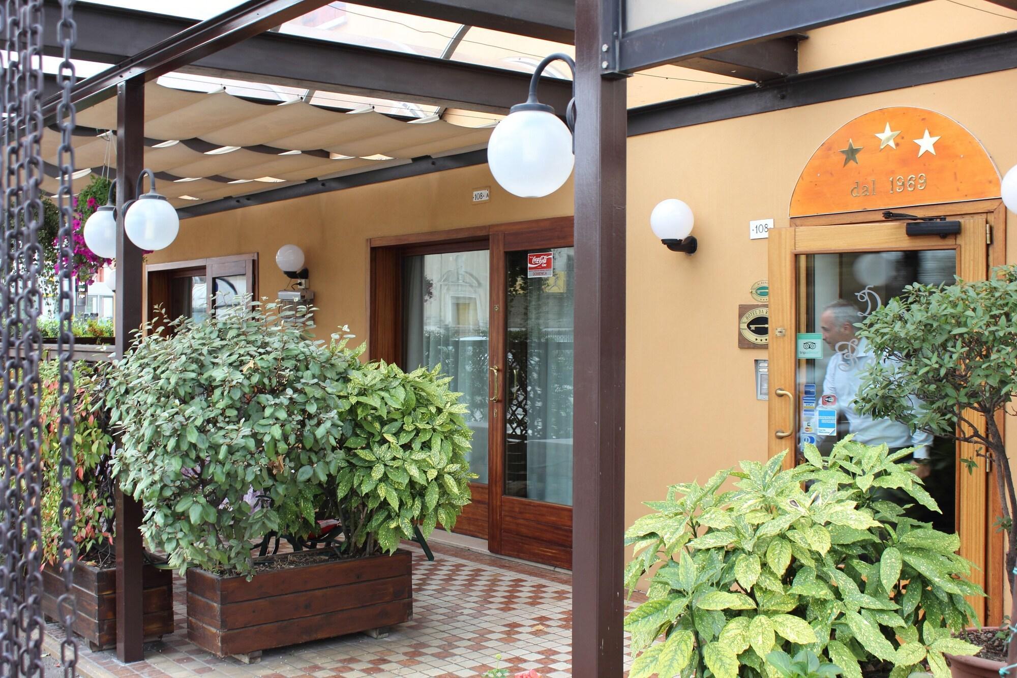 Vista Exterior Locanda da Renzo