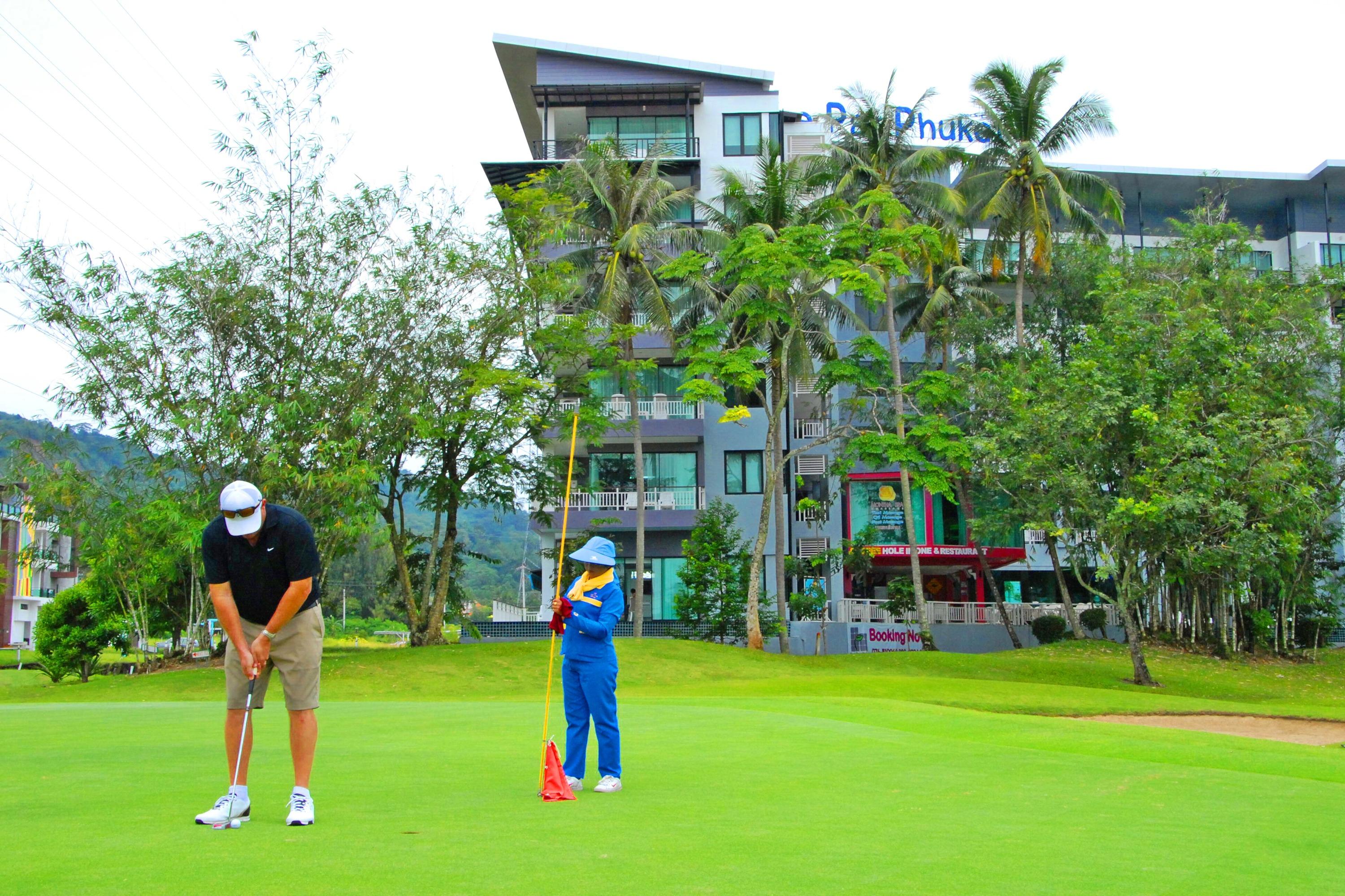 Instalaciones Recreativas The Par Phuket Hotel