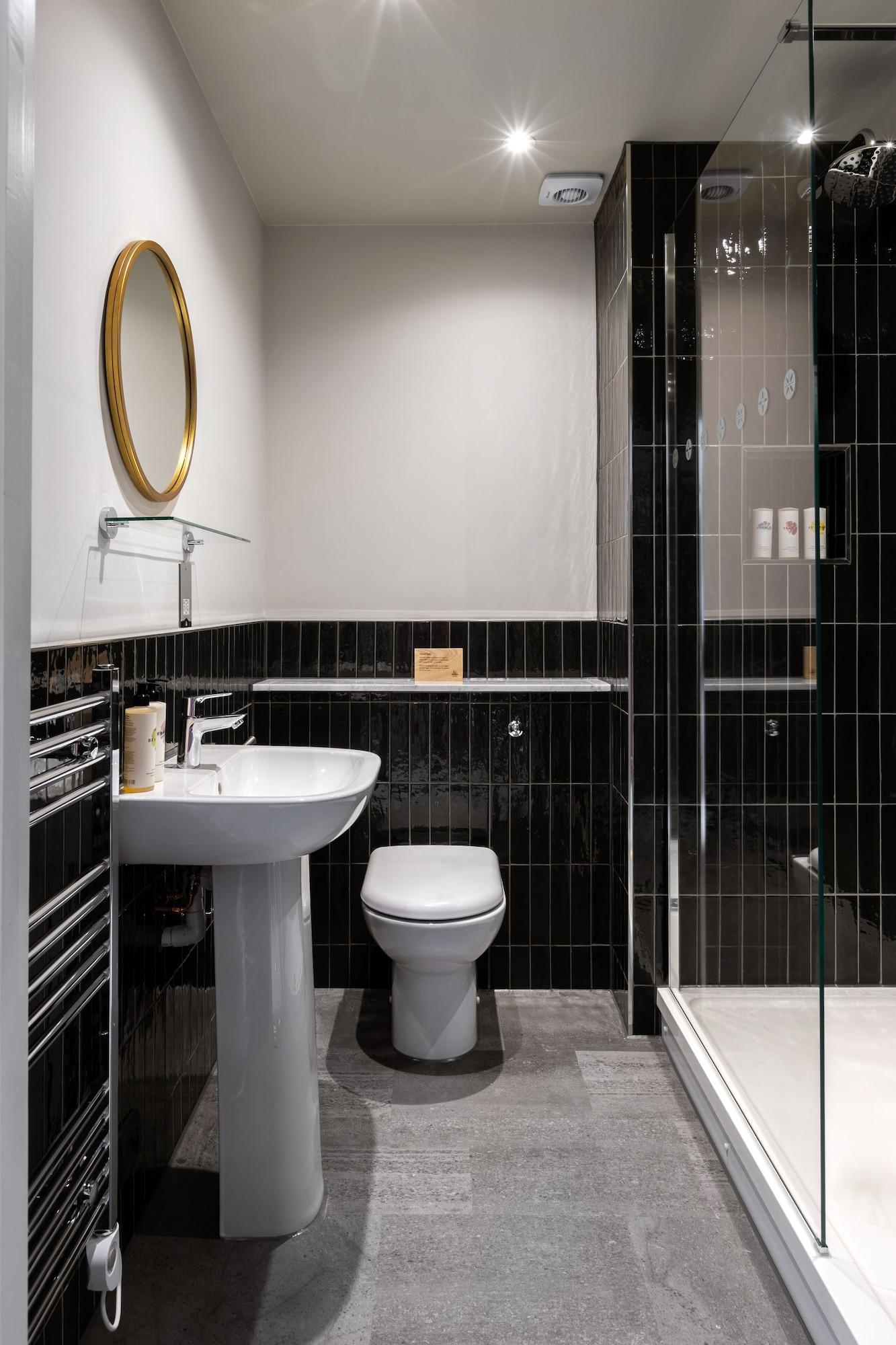 Equipamiento de Habitación The Bridge Hotel