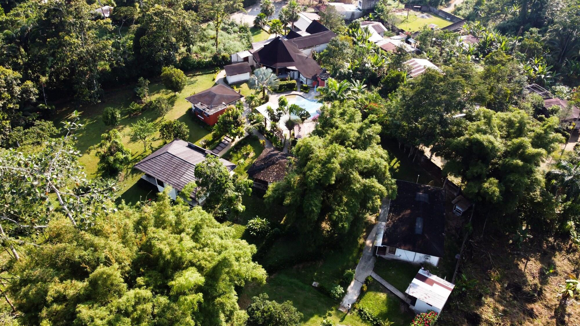 Vista Exterior Hosteria Terra Luna Lodge