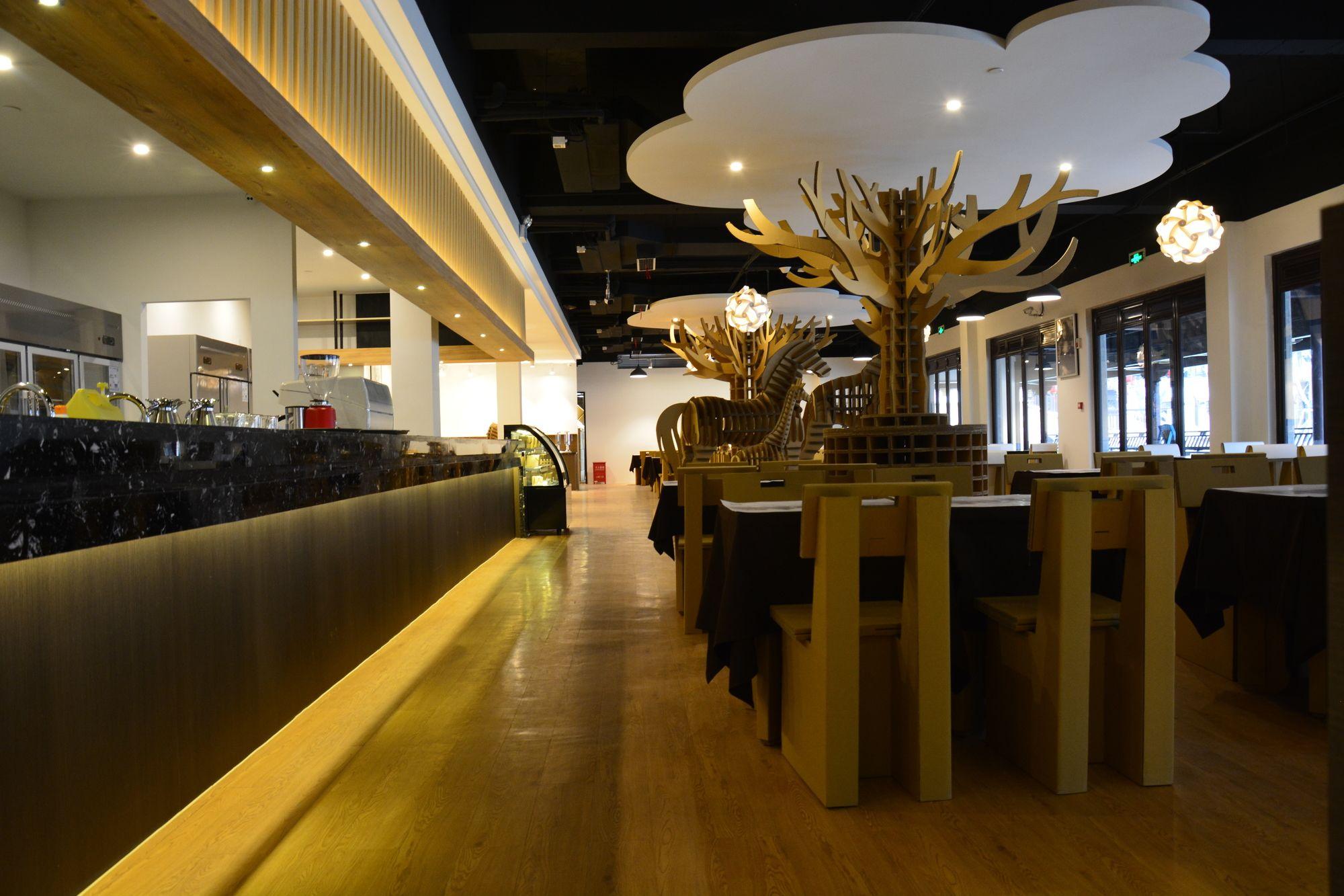 Restaurant Carton King Hotel