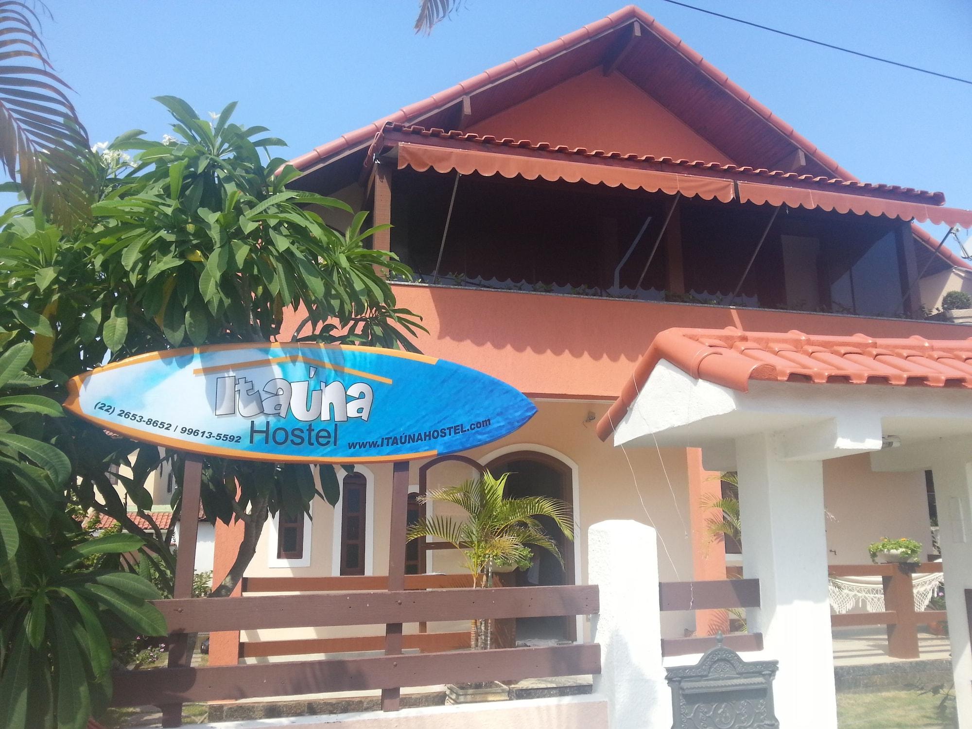 Vista Exterior Itaúna Hostel
