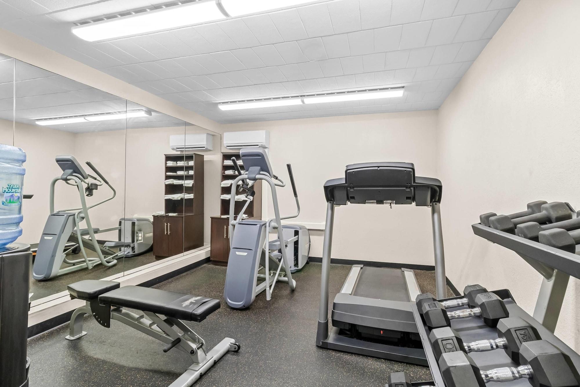 Gimnasio Clarion Inn Cranberry Township