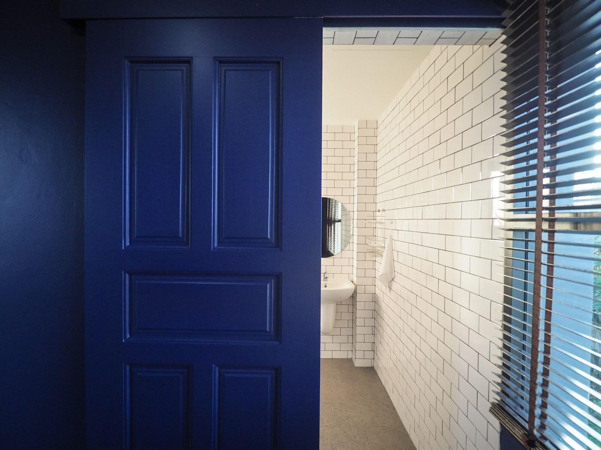 Equipamiento de Habitación WIW Minihotel