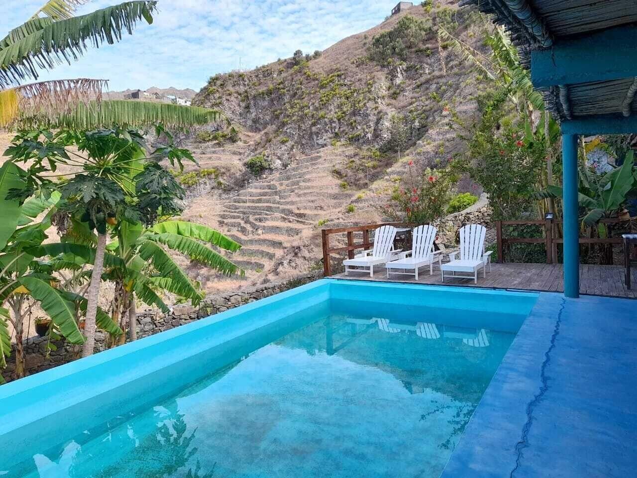Vista Piscina The Retreat