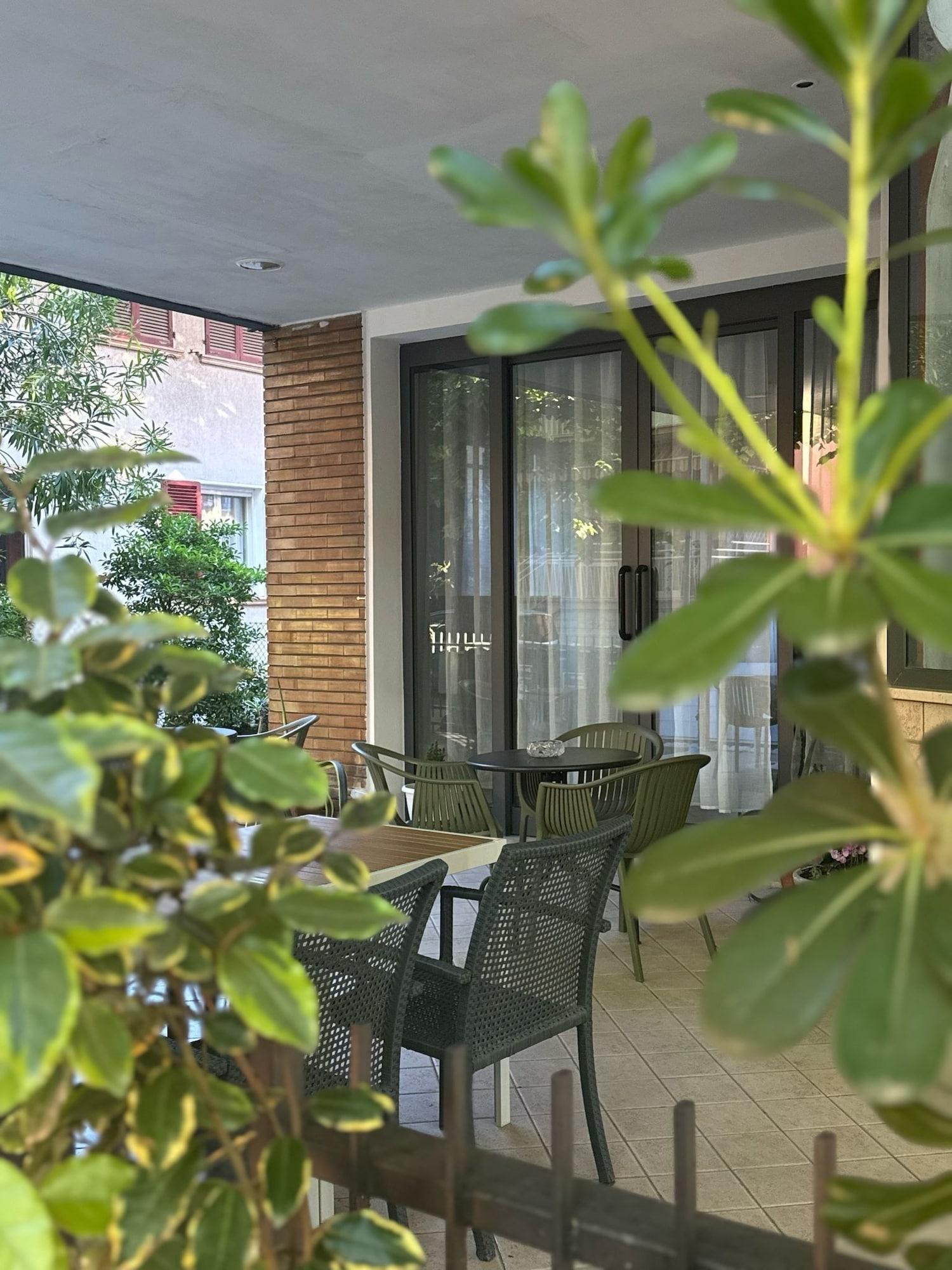 Vista Exterior Hotel Eureka