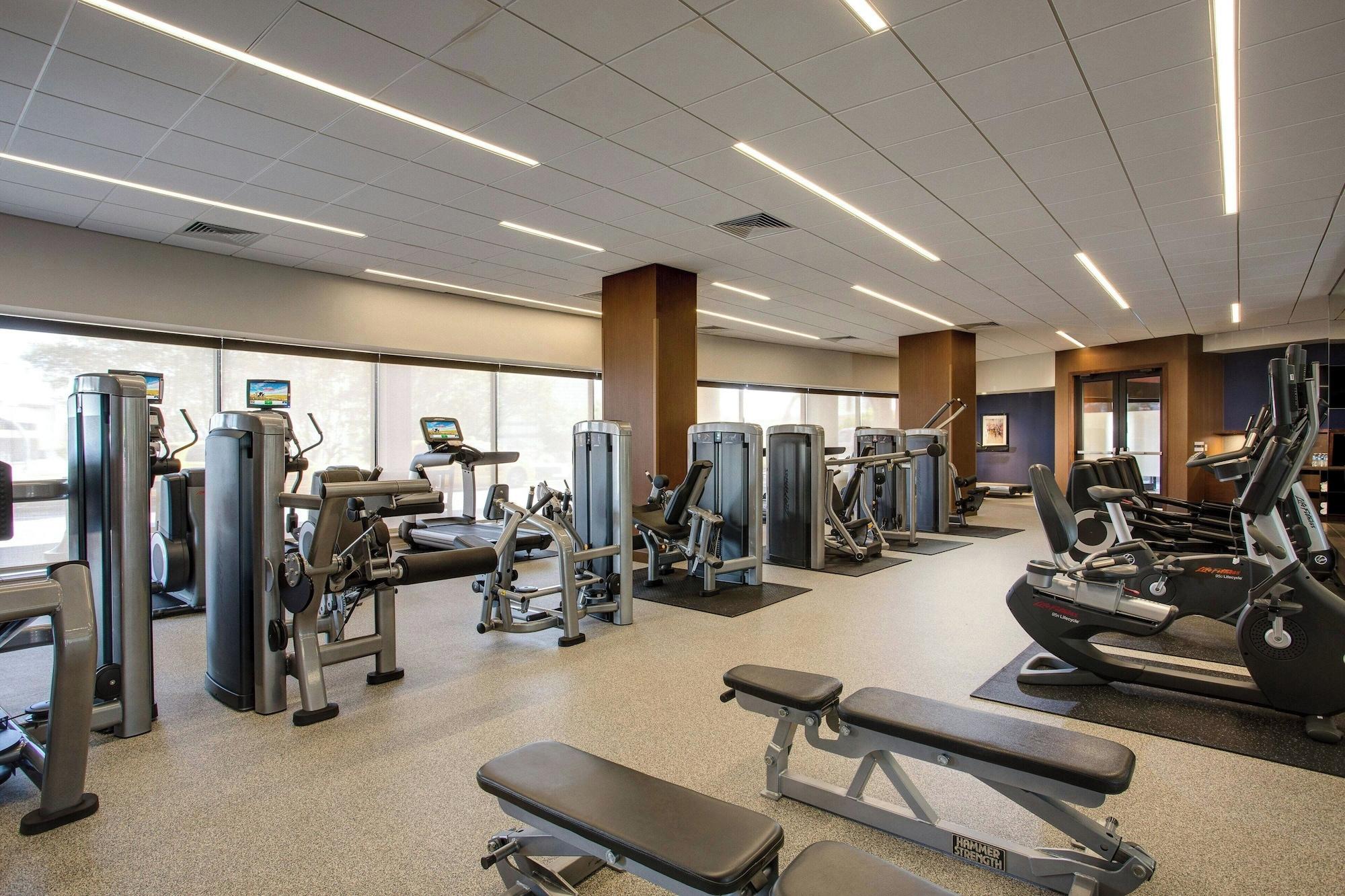 Gimnasio Houston Airport Marriott at George Bush Intercontinental
