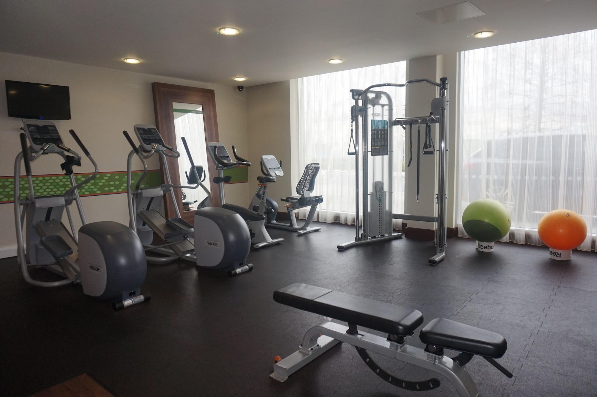 Gimnasio Hampton by Hilton London Luton Airport