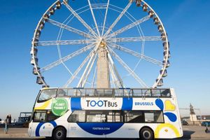 Actividad - Hop On Hop Off Tootbus por Bruselas