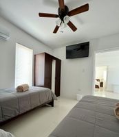 Alquiler Vacacional - Brand new home located only minutes away from the Palm Beaches.