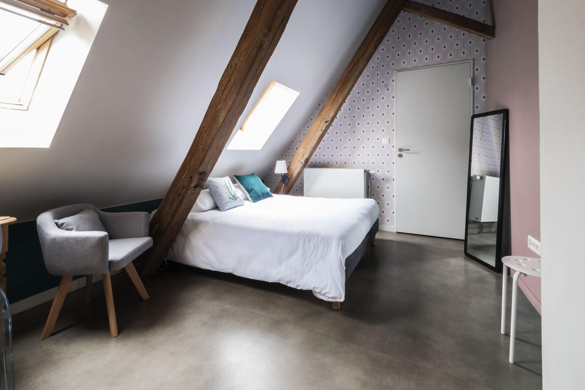 Varios The People - Lille - Hostel