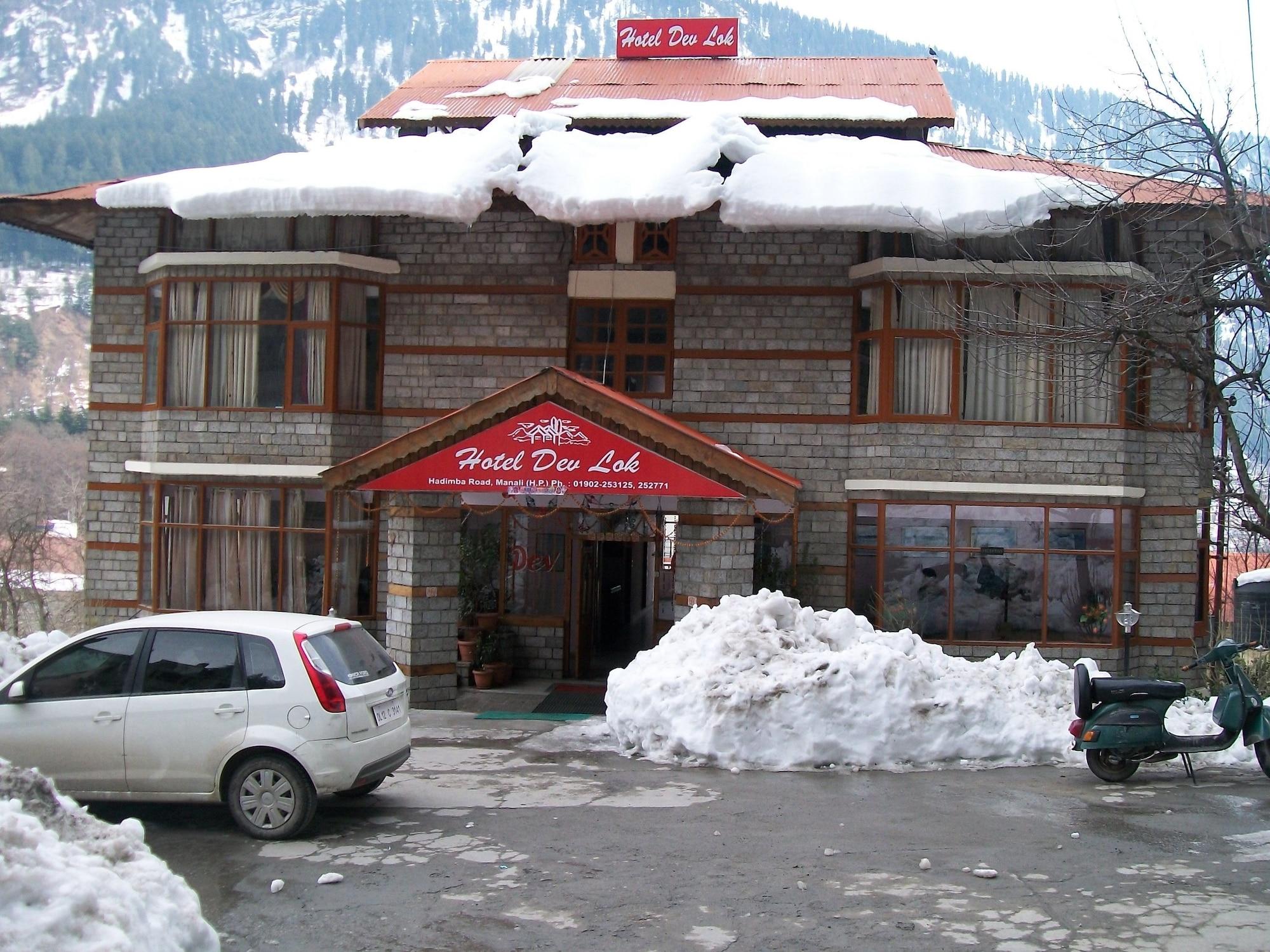 Vista Exterior Hotel Devlok